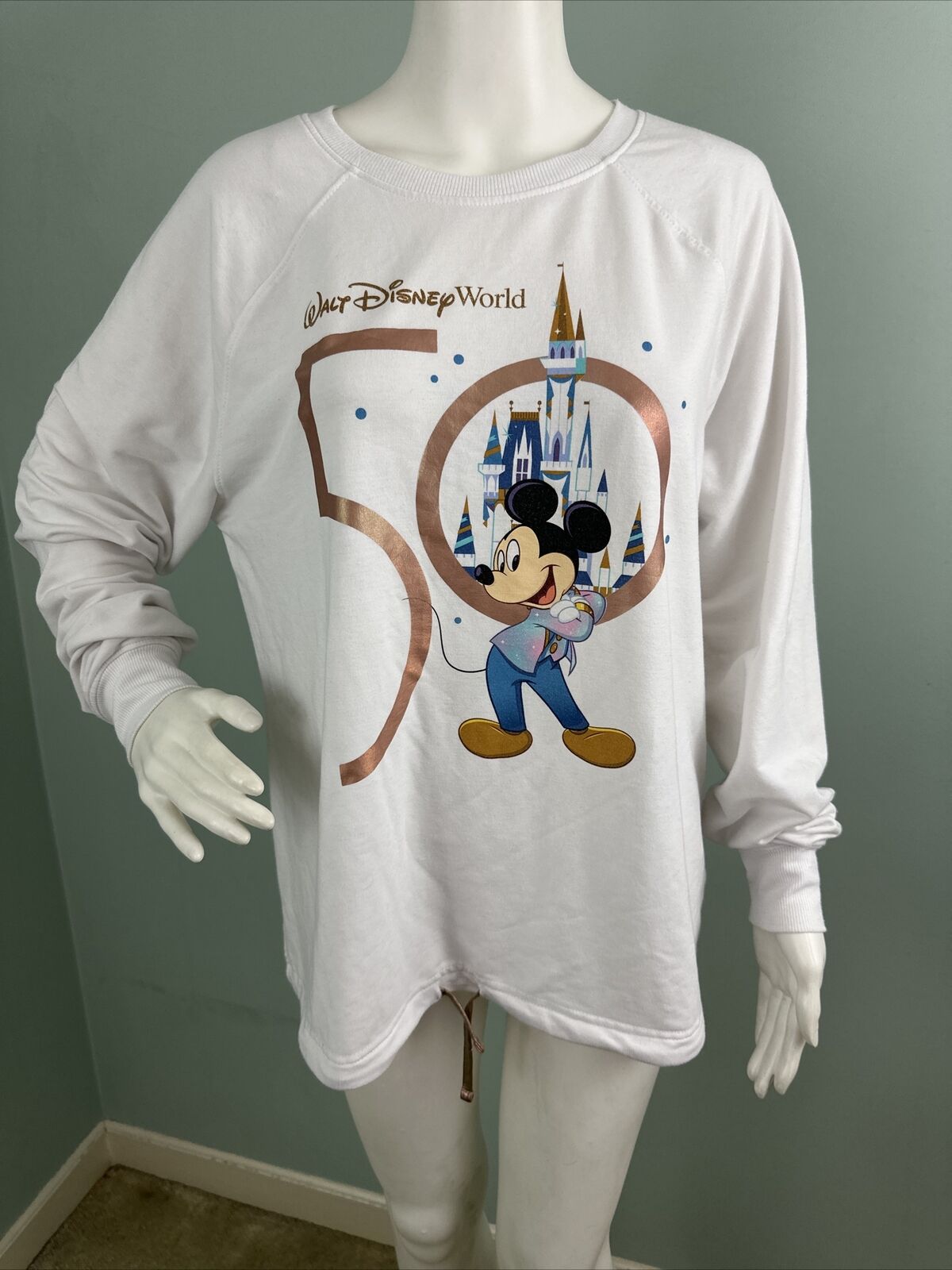 Women\'s Walt Disney World Mickey Mouse EARidescent L/S Pullover Shirt Sz Large