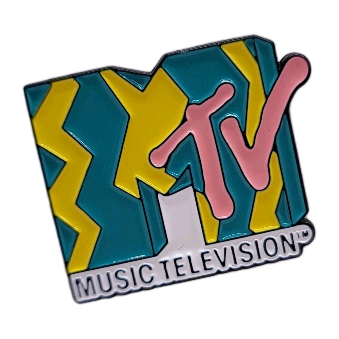 MTV Logo Pin Zigzag Blue Yellow Pink Pattern Music Television Retro 80s New