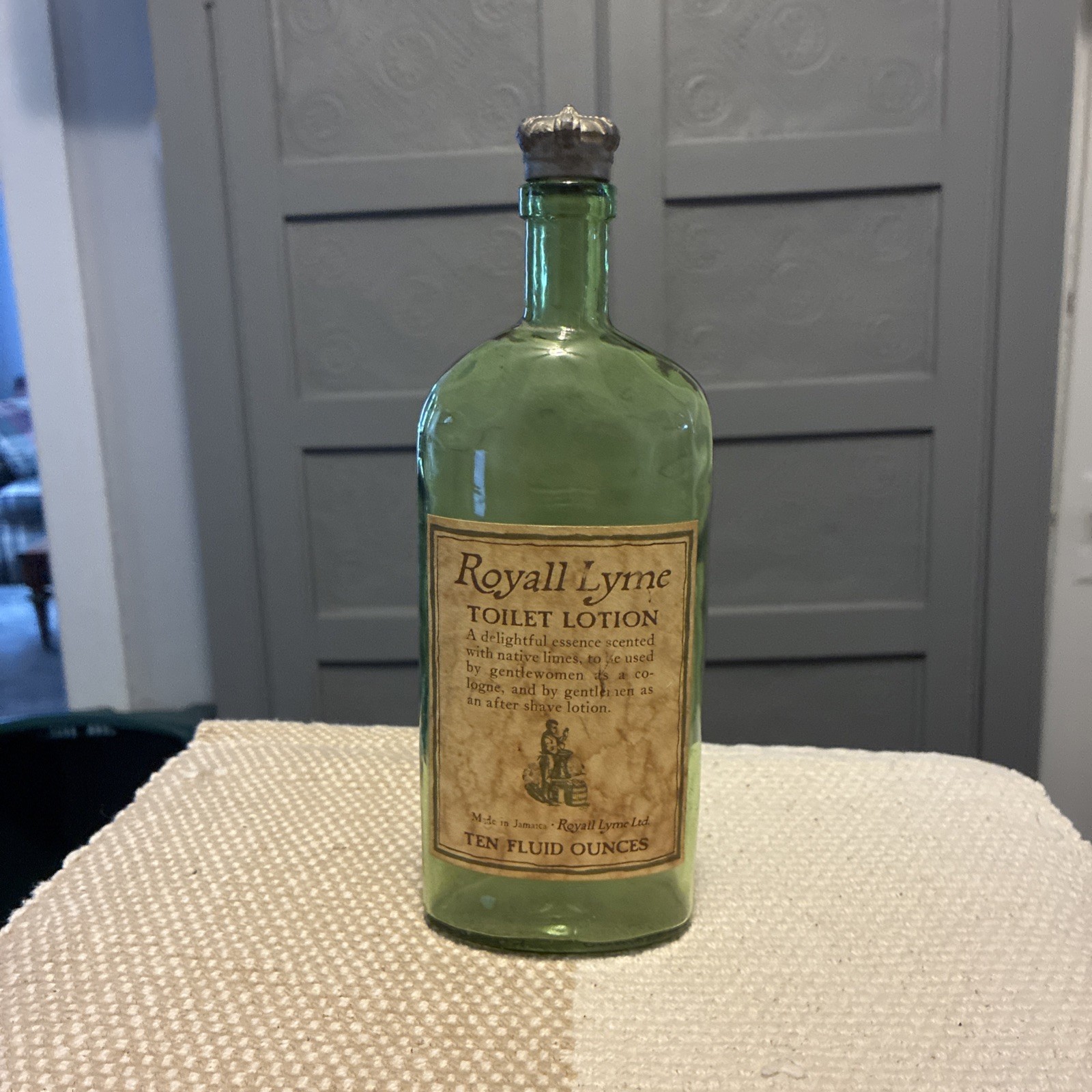 Vintage HTF Royall Lyme 10 Fluid Ounces Bottle