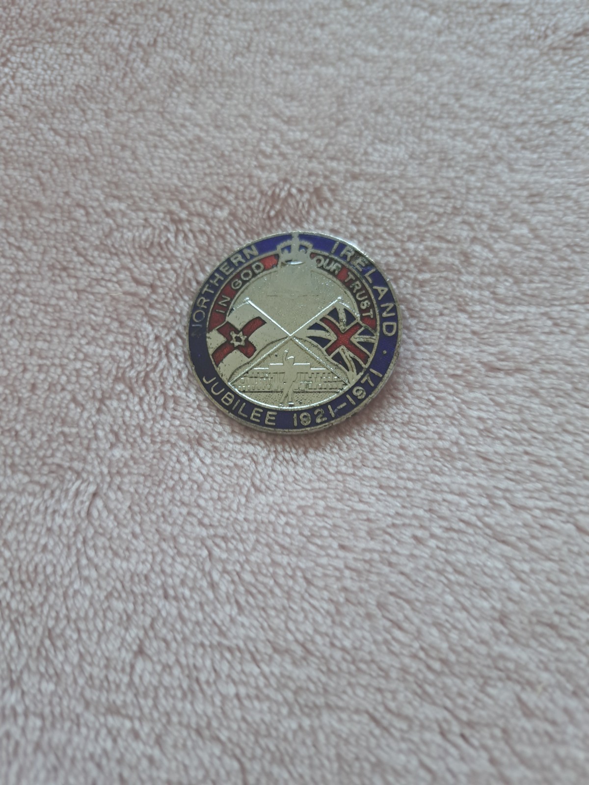 Northern Ireland Jubilee 1921-1971 Vintage Enamel Pin Badge Brooch - Collectable
