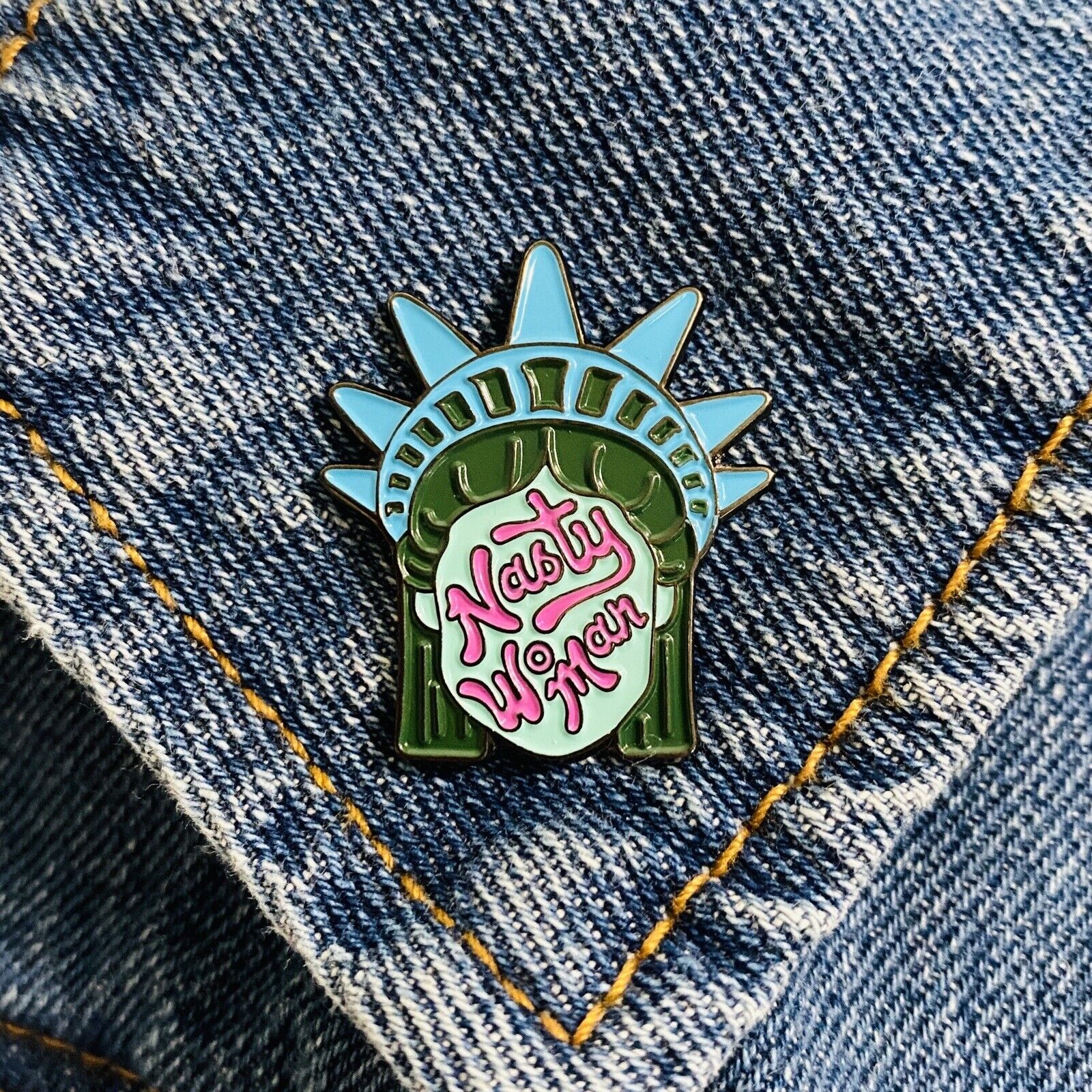 Feminist Pro Choice Pin Button Abortion Rights Pins Brooches Hats Backpacks