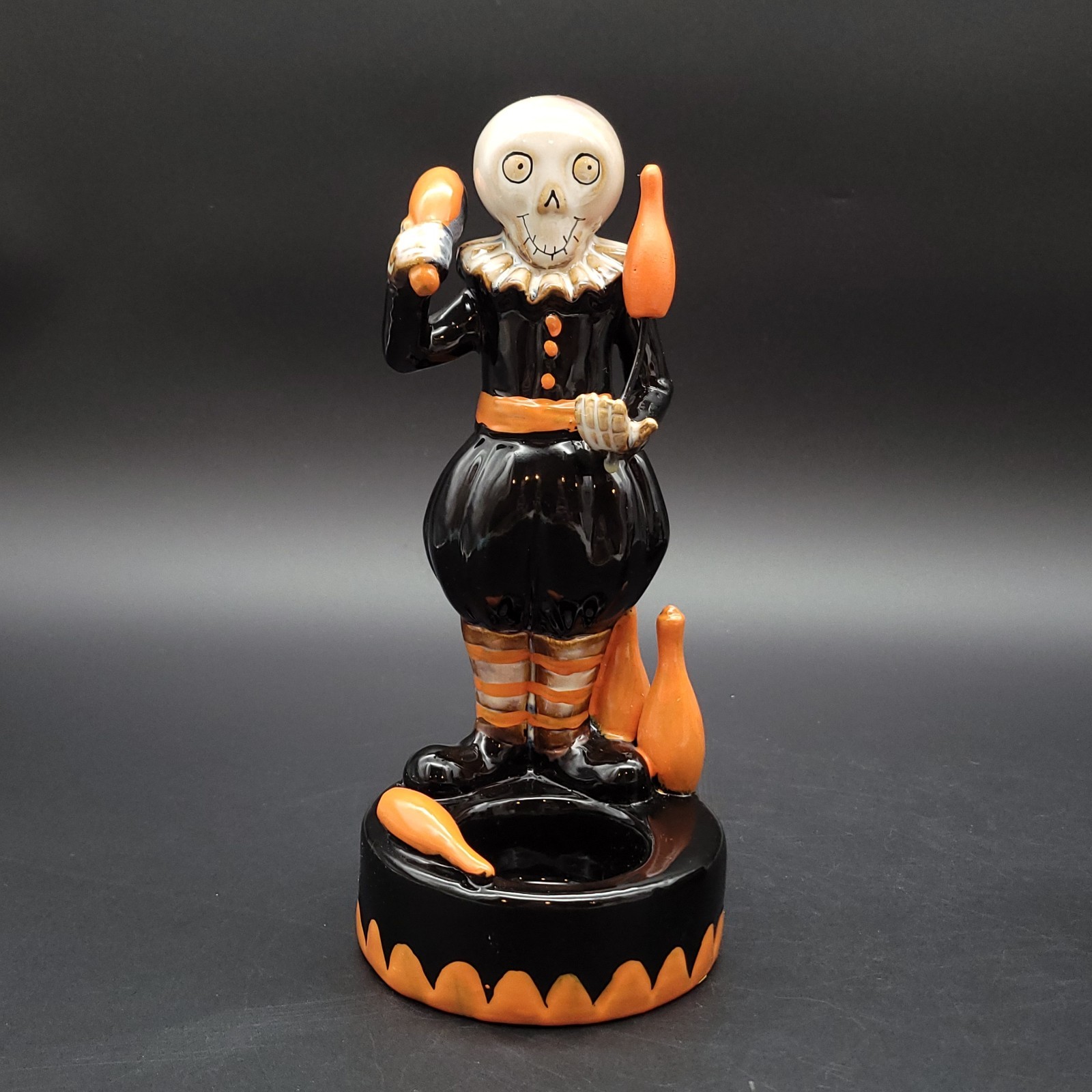 Yankee Candle Boney Bunch BONEY JUGGLER Tealight Candle Holder HALLOWEEN Figure