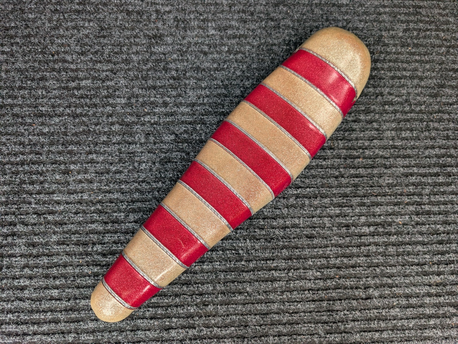 SCHWINN STINGRAY SEAT PERSONS ORIGINAL CANDY STRIPED ORIGINAL 1960\'s