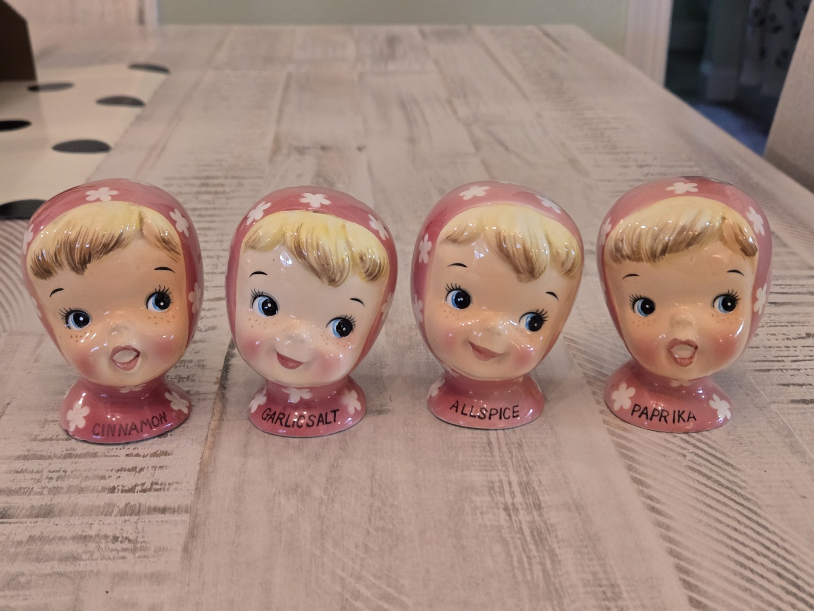 Rare Napco Pink Miss Cutie Pie Spice Shaker Set Kitschy Cute Minty Japan