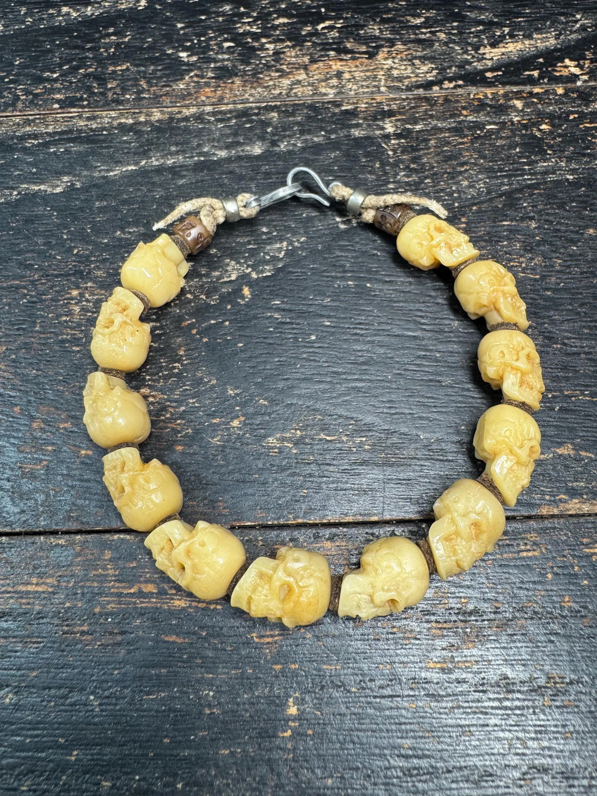 Hand Carved Skull Bead Bracelet, Bone Skull Bracelet, Memento Mori Jewelry, Adj