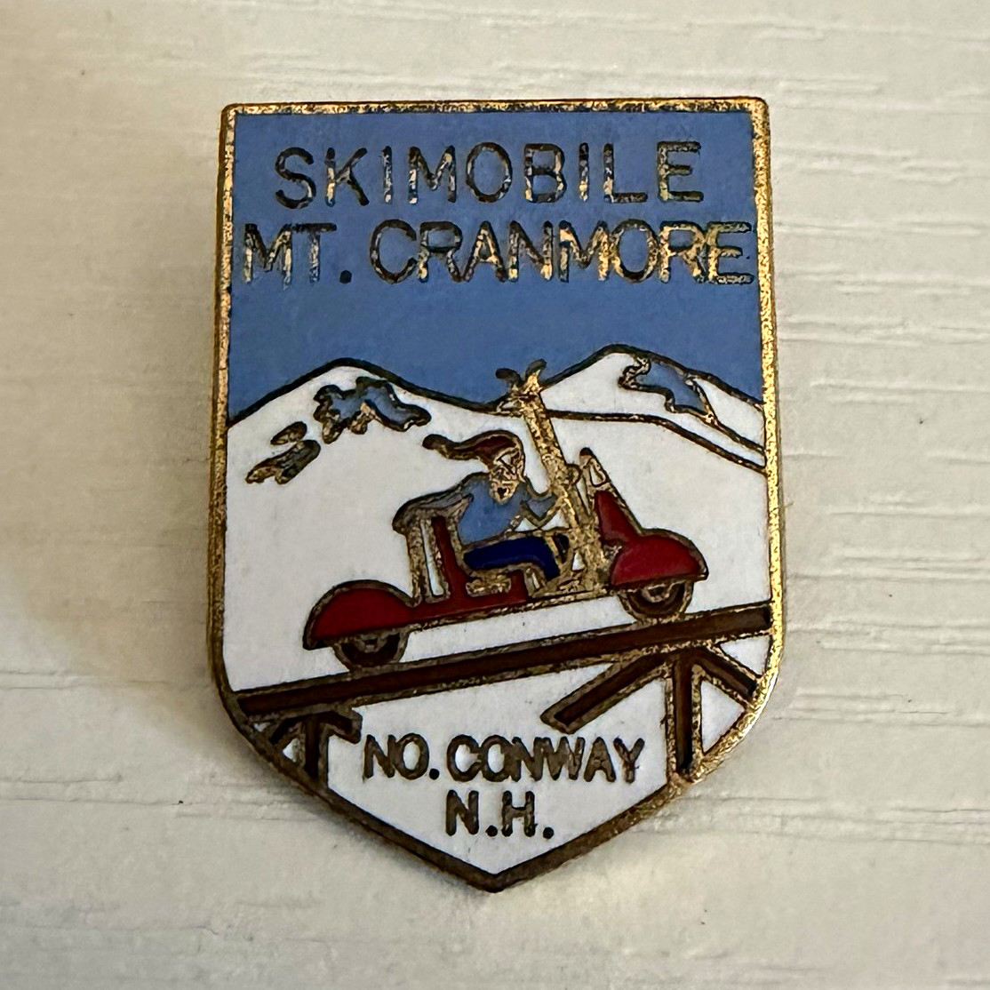 1960’s Skimobile Mt. Cranmore No. Conway NH Enamel Lapel Pin