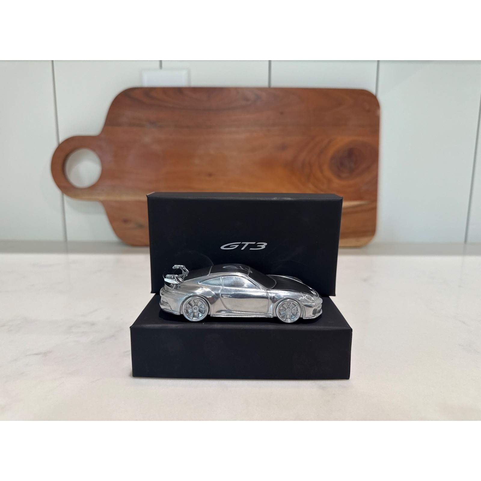 ULTRA RARE - LIMITED EDITION - Porsche 911 gt3 (992) Paperweight ULTRA RARE - LIMITED EDITION - Porsche 911 gt3 (992) Paperweight