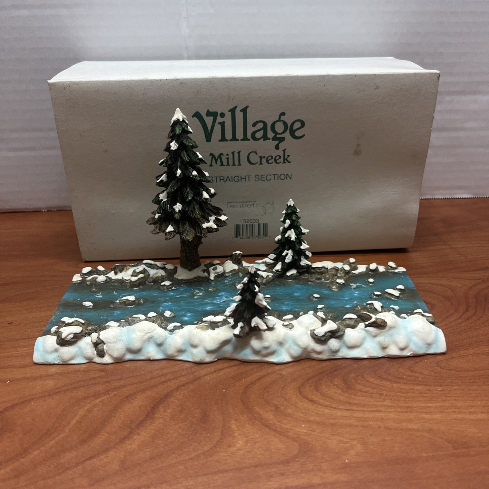 Dept. 56 Mill Creek Straight Section #52633 Village Retired Ceramic Accessory
