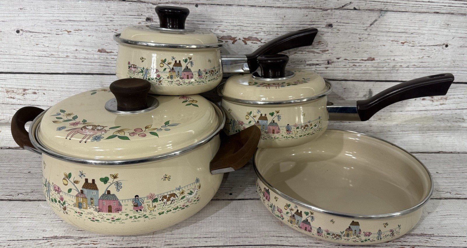 NICE 7pc Vintage International Heartland Cookware Set Great Condition HTF