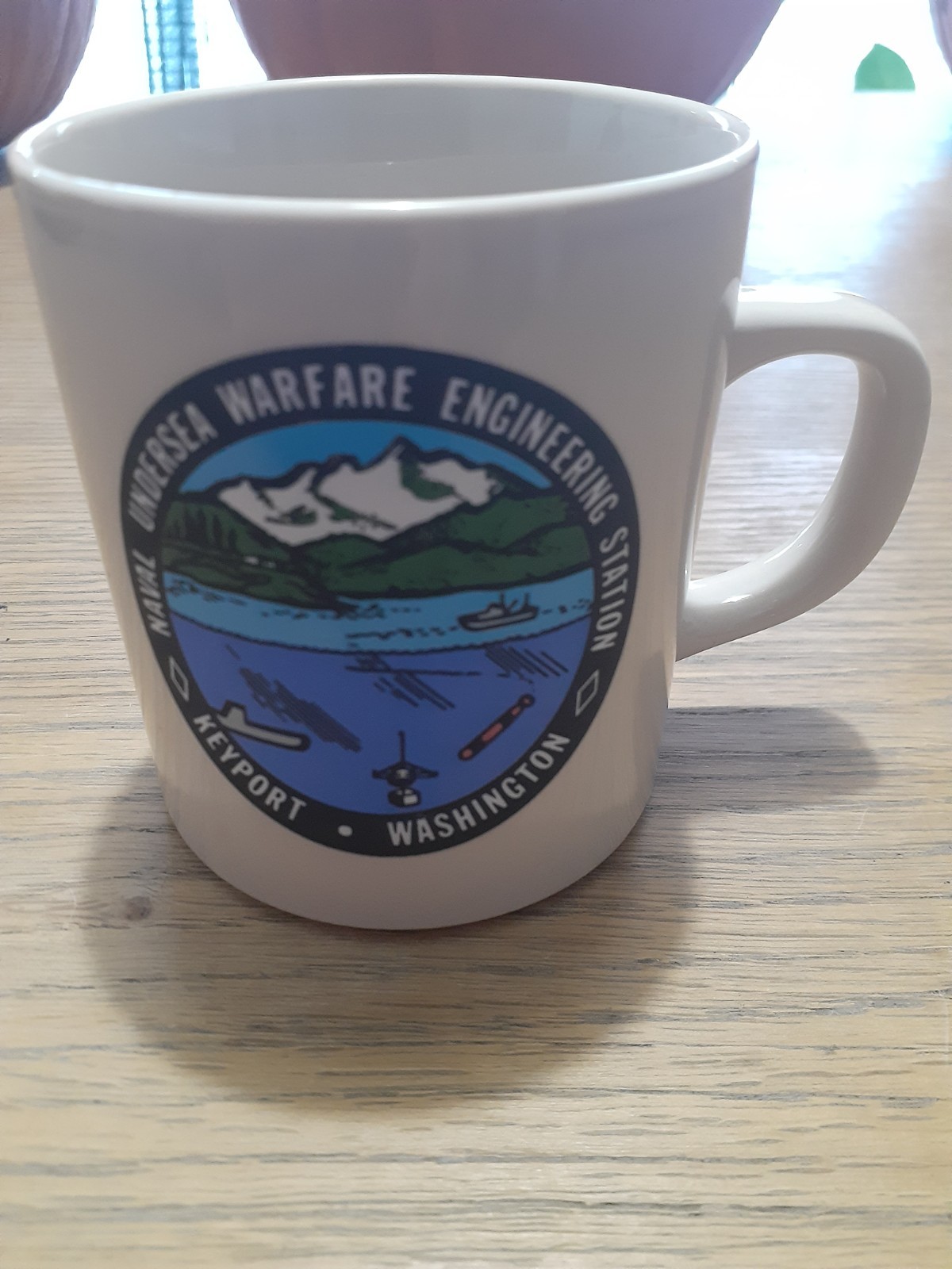Vintage 1984 US Navy Naval Undersea Warfare Engineering Station Keyport WA Mug