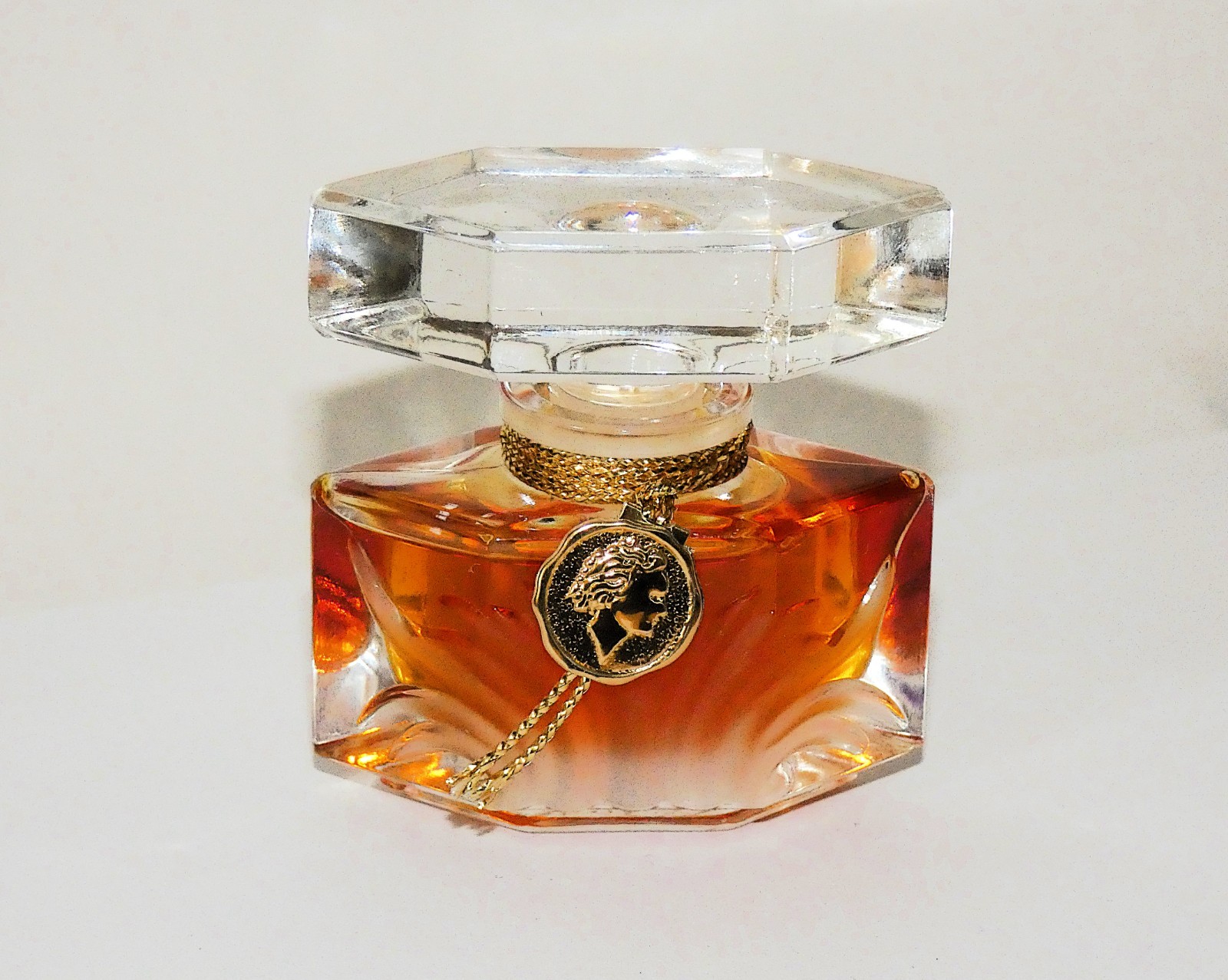 Vintage Caesars Woman 1/4oz - 7.5ml Extravagant Perfume New - No Box