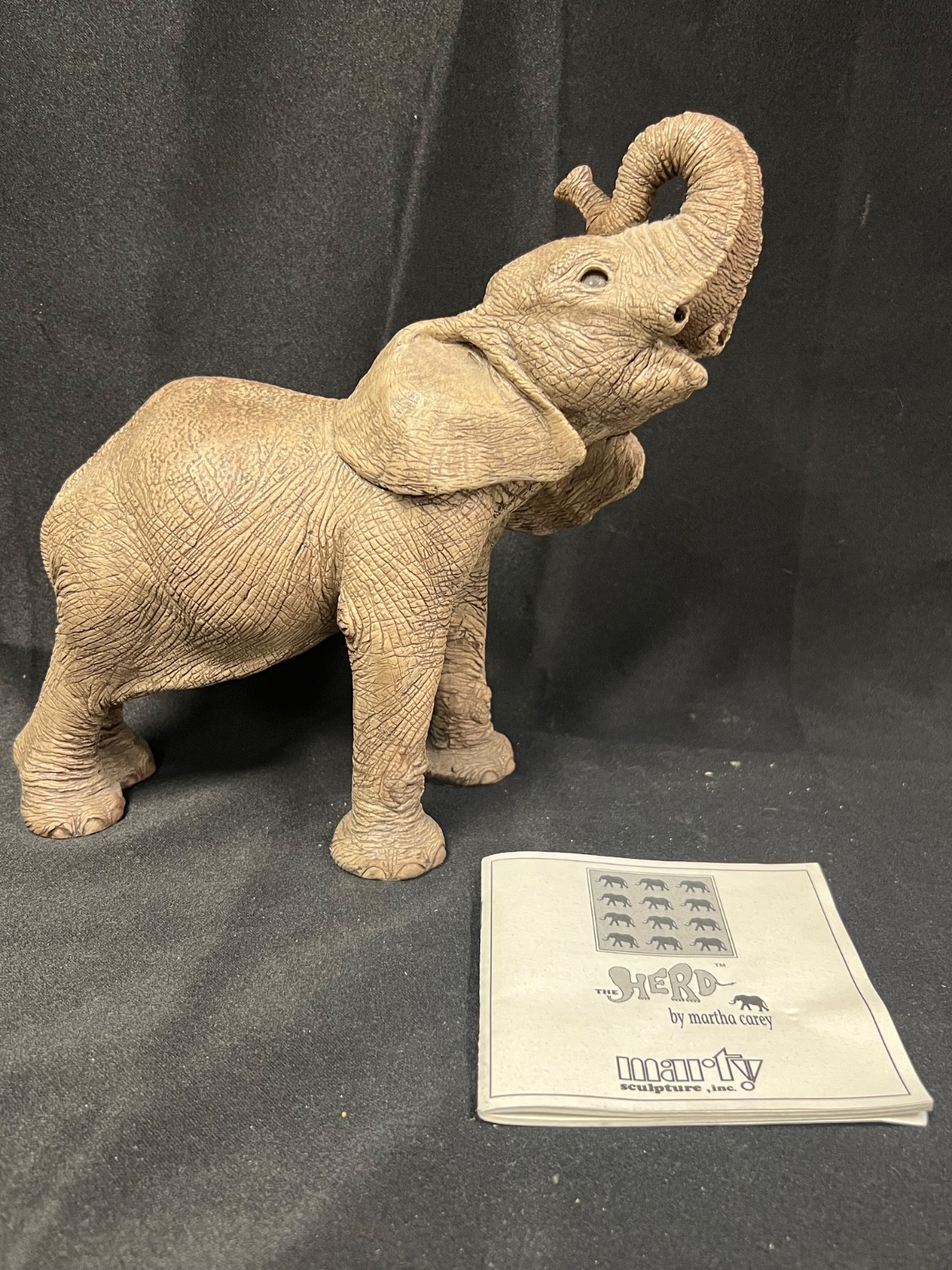 Hoot The Herd by Martha Carey Elephant Figurine 3205 1993 BROKEN TUSKS