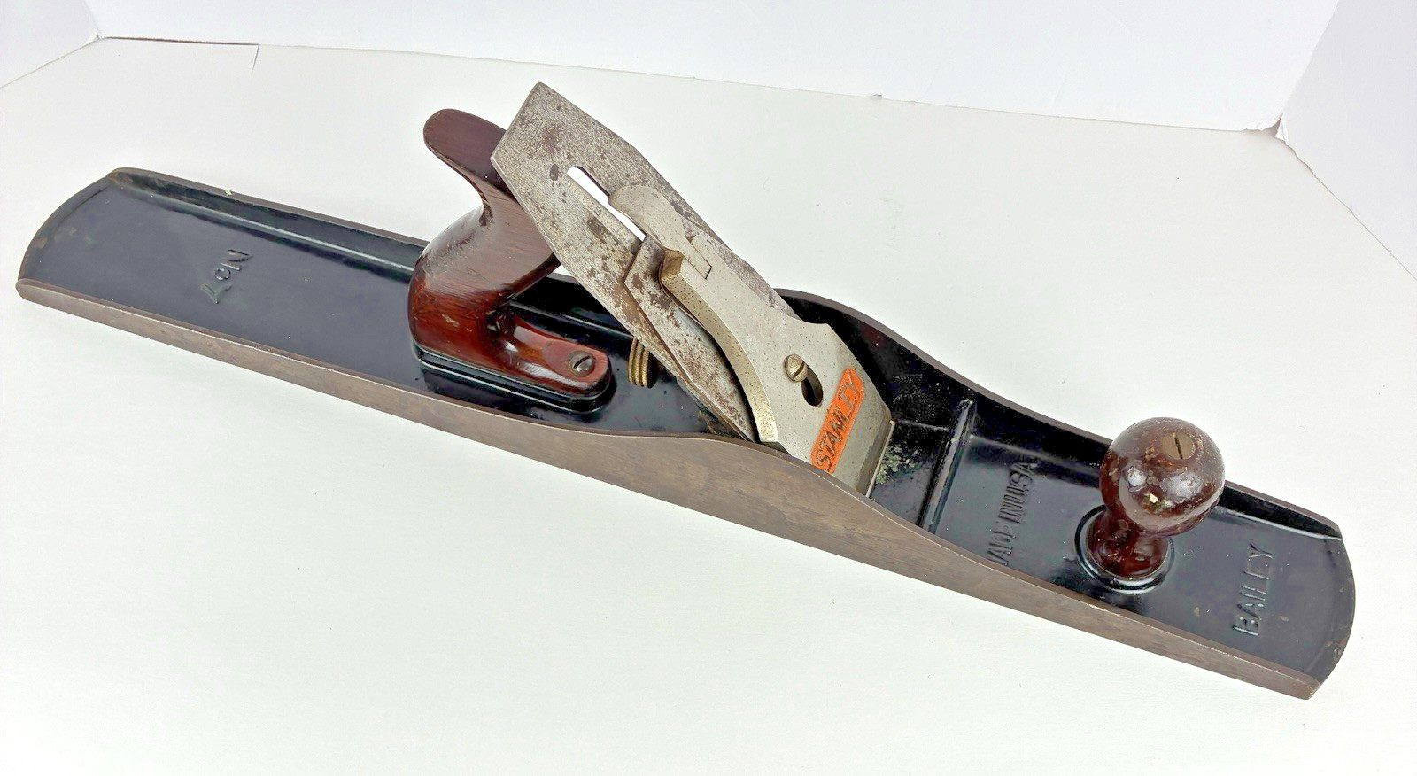 Stanley Bailey No. 7 Wood Plane Corrugated Bottom Type 16 (1933-1941)