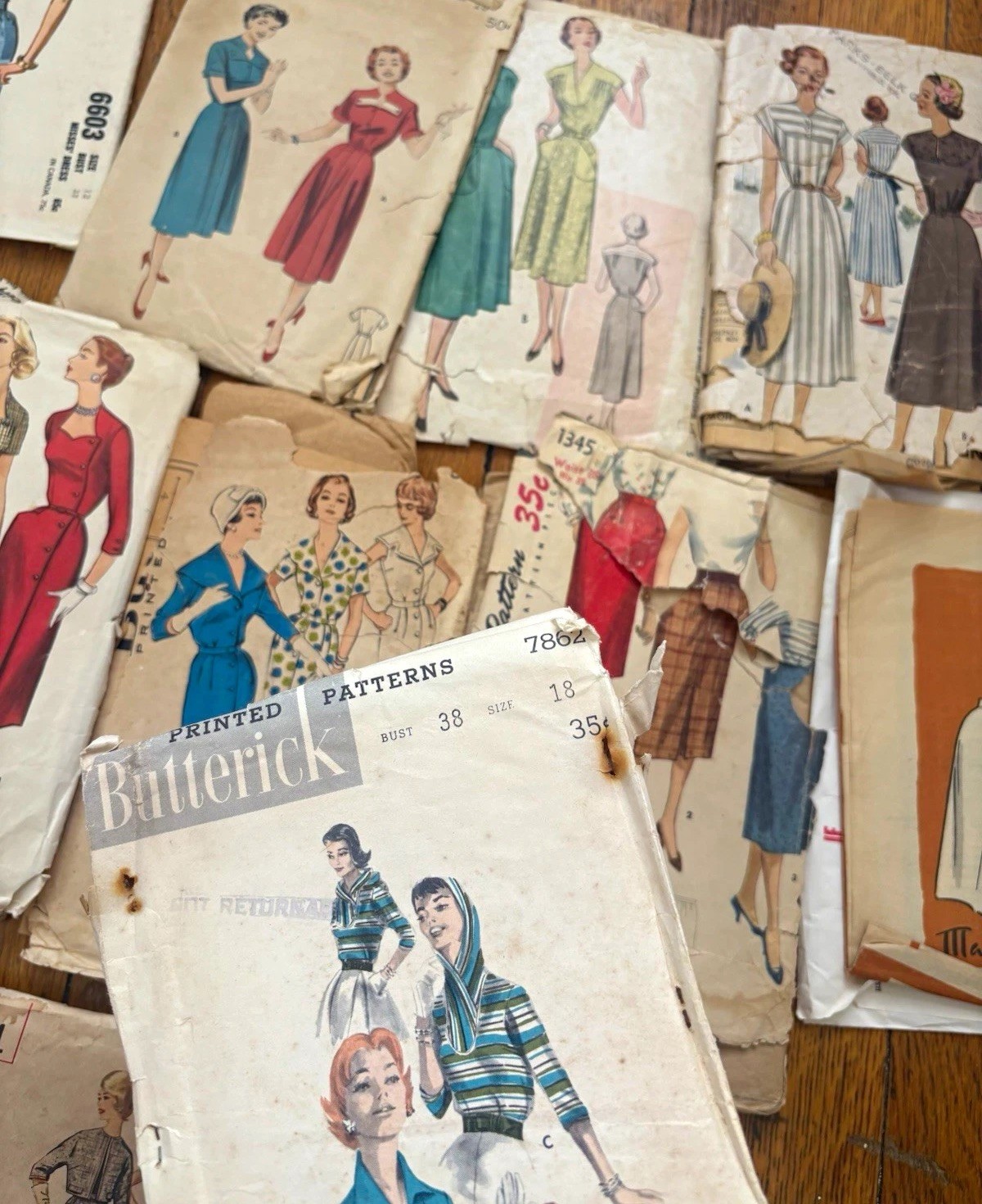 Lot of 18  Vintage 1940s/50s 60s Sewing Patterns Hoodie Dresses as is S-XL