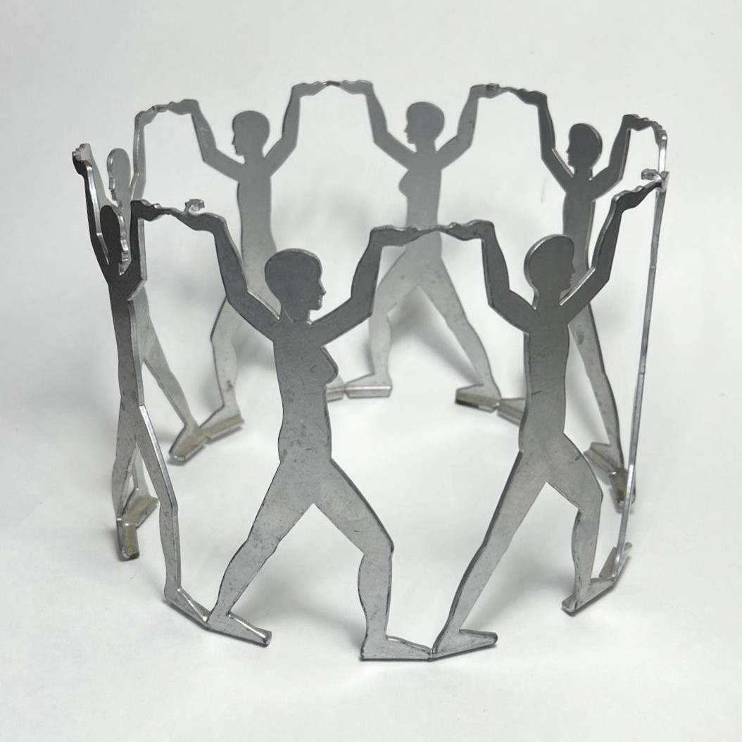 Vintage ‘ORBIS’ by HERI BRAUNER/Austrian design/1970s/metal base only/8 figures Vintage ‘ORBIS’ by HERI BRAUNER/Austrian design/1970s/metal base only/8 figures