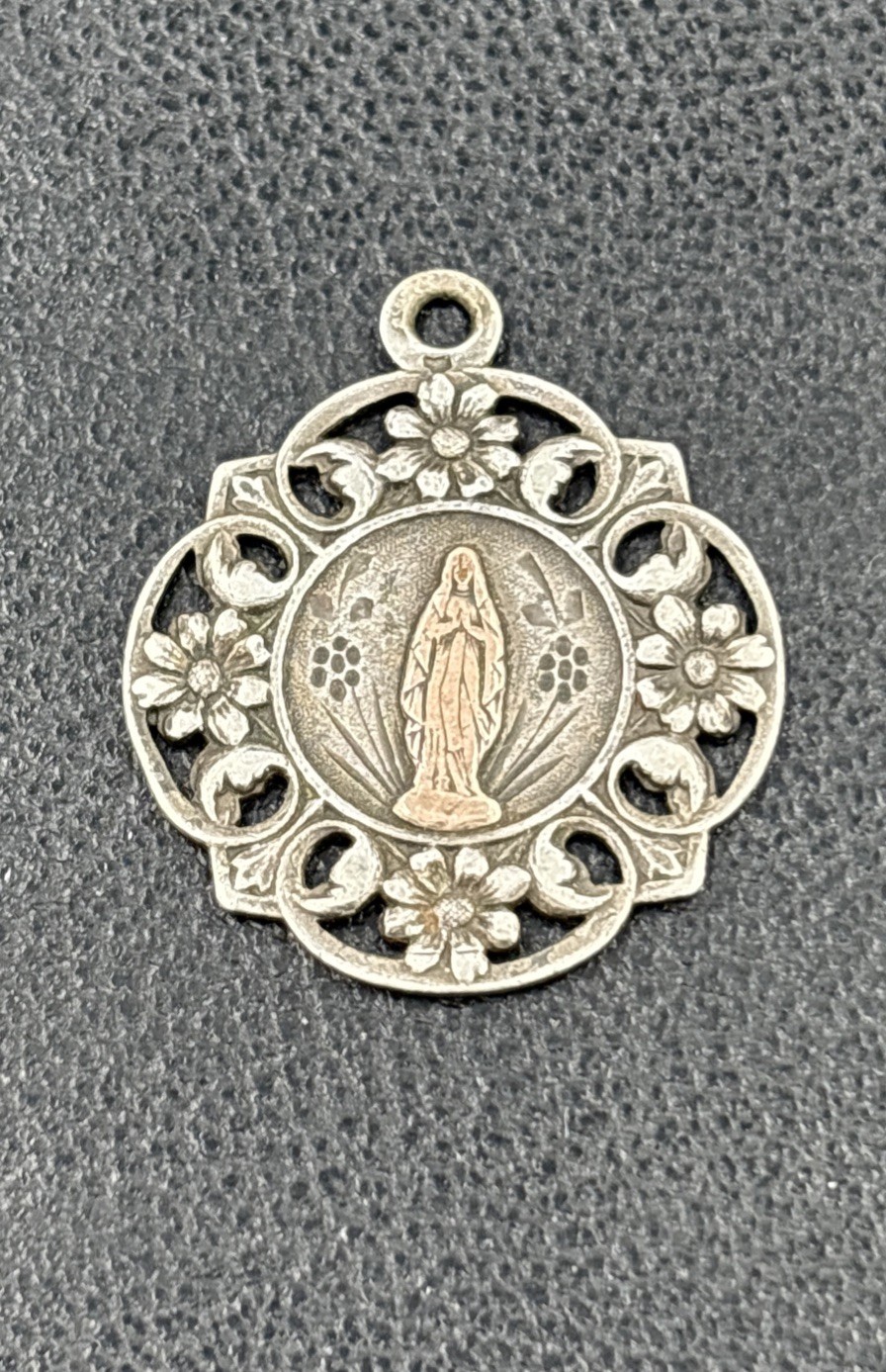 Vintage Mary Medal Sterling Silver Holy Catholic French Rare 1”x1”