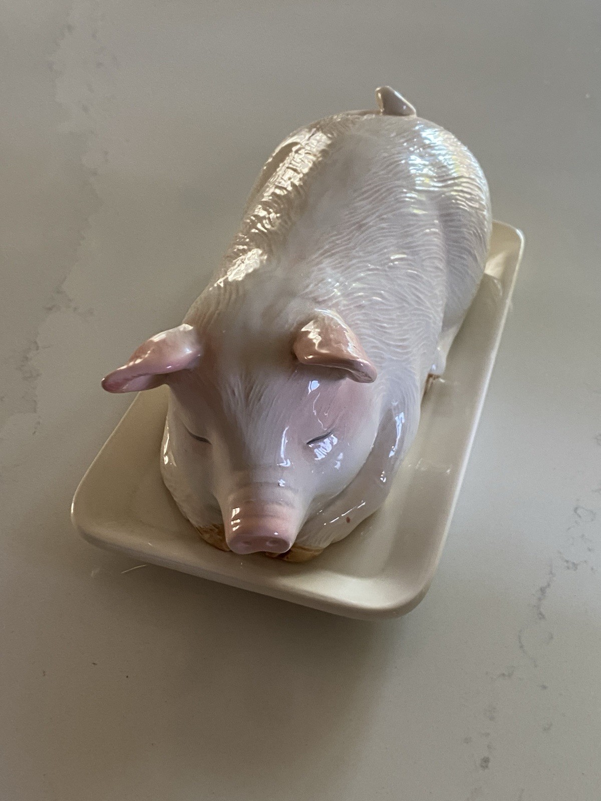 Charming Vintage Otagiri Japan Sleeping Pig Covered Butter Dish 7.25\