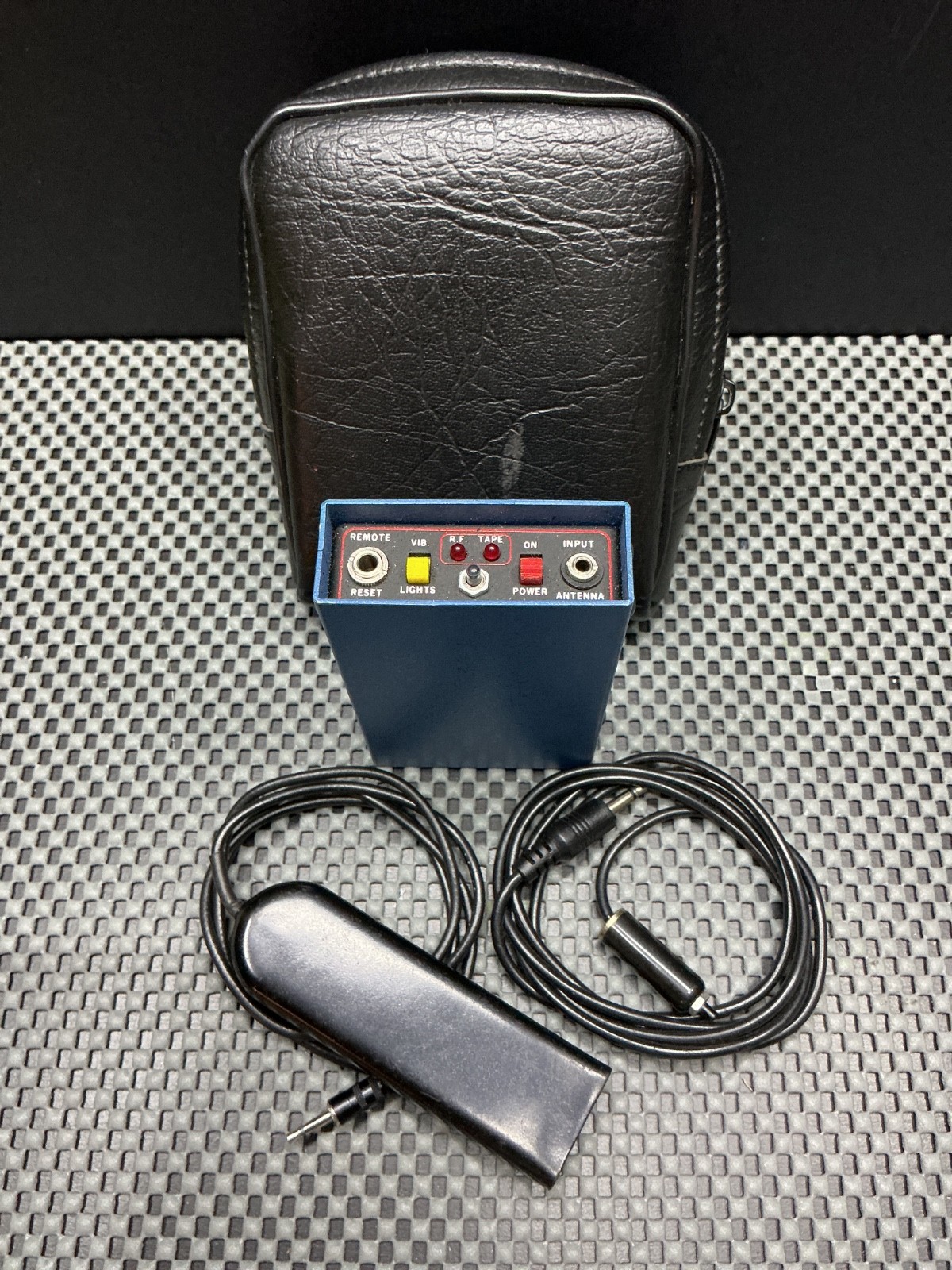 Rare Working Vintage TSCM Federal Bug Detector & Covert Wand Equipment