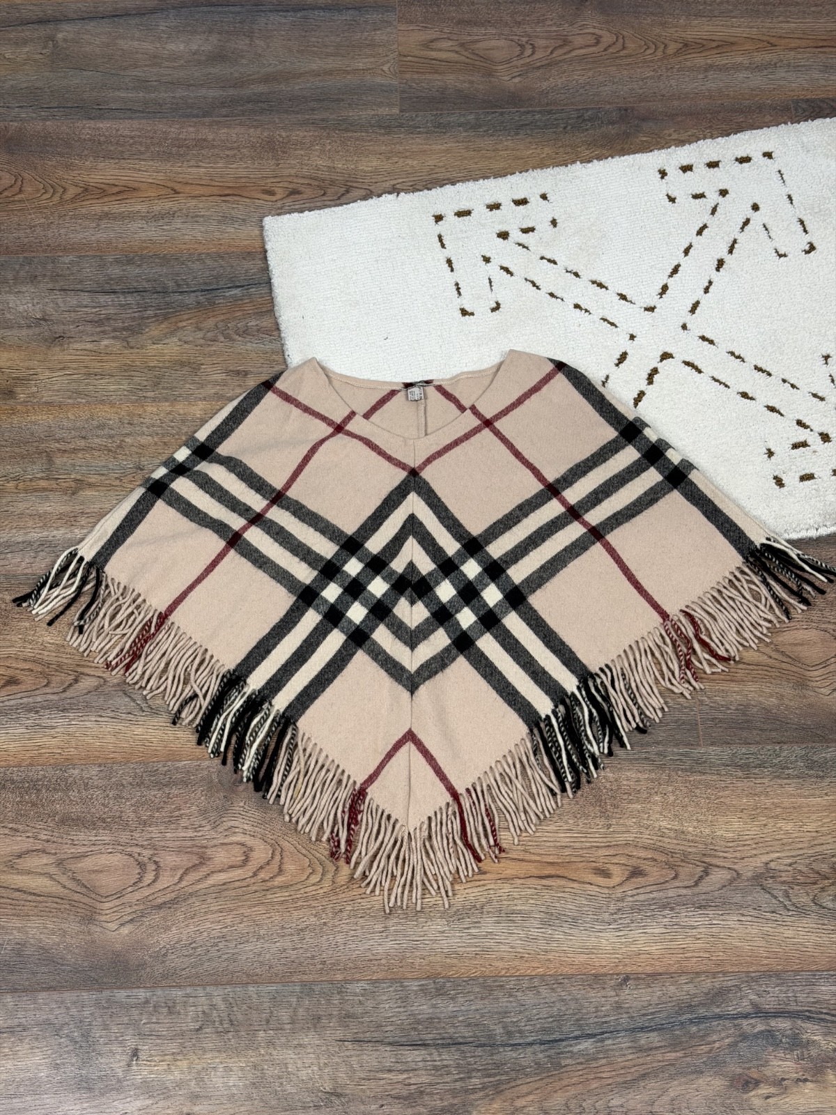 Burberry London Nova Check Fringed Poncho Cape Lambswool Beige Plaid Shawl OS