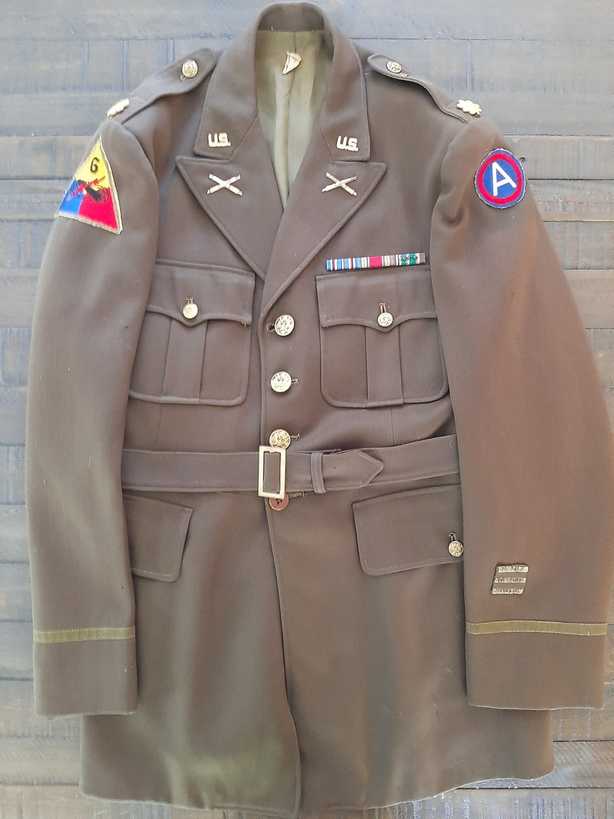 Named WW2 WWII U.S. Army Officers Uniform 93rd Armored Field Artillery Battalion