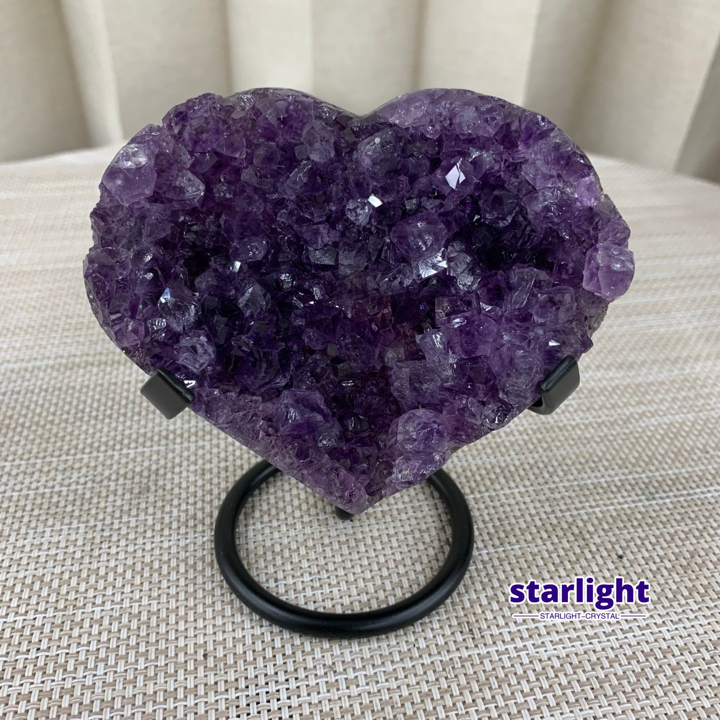350G Natural Brazilian amethyst hand cut heart-shaped decoratio
