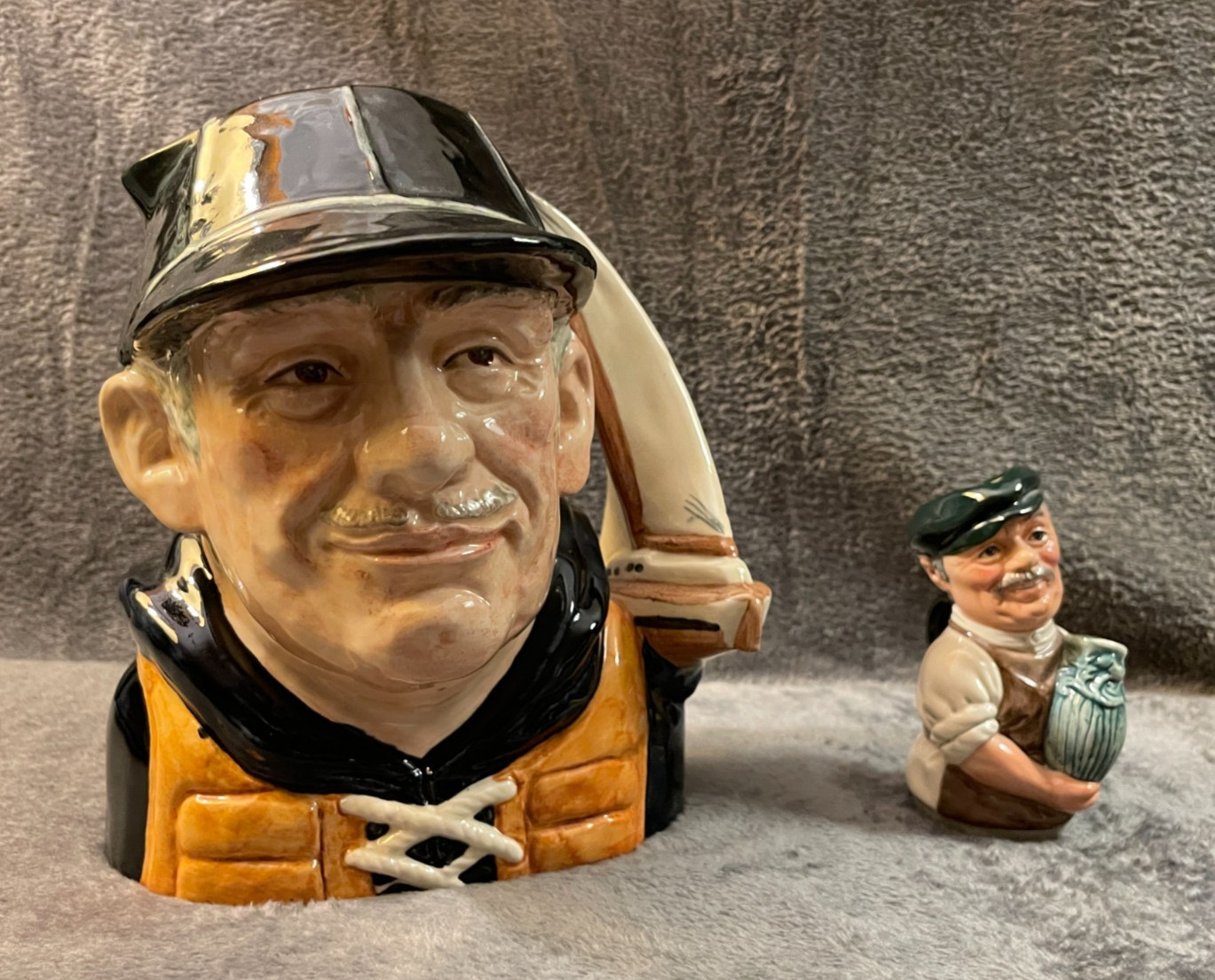 Lot of 2 Royal Doulton Character Jugs Yachtsman D6622 & Albert Sagger D6745