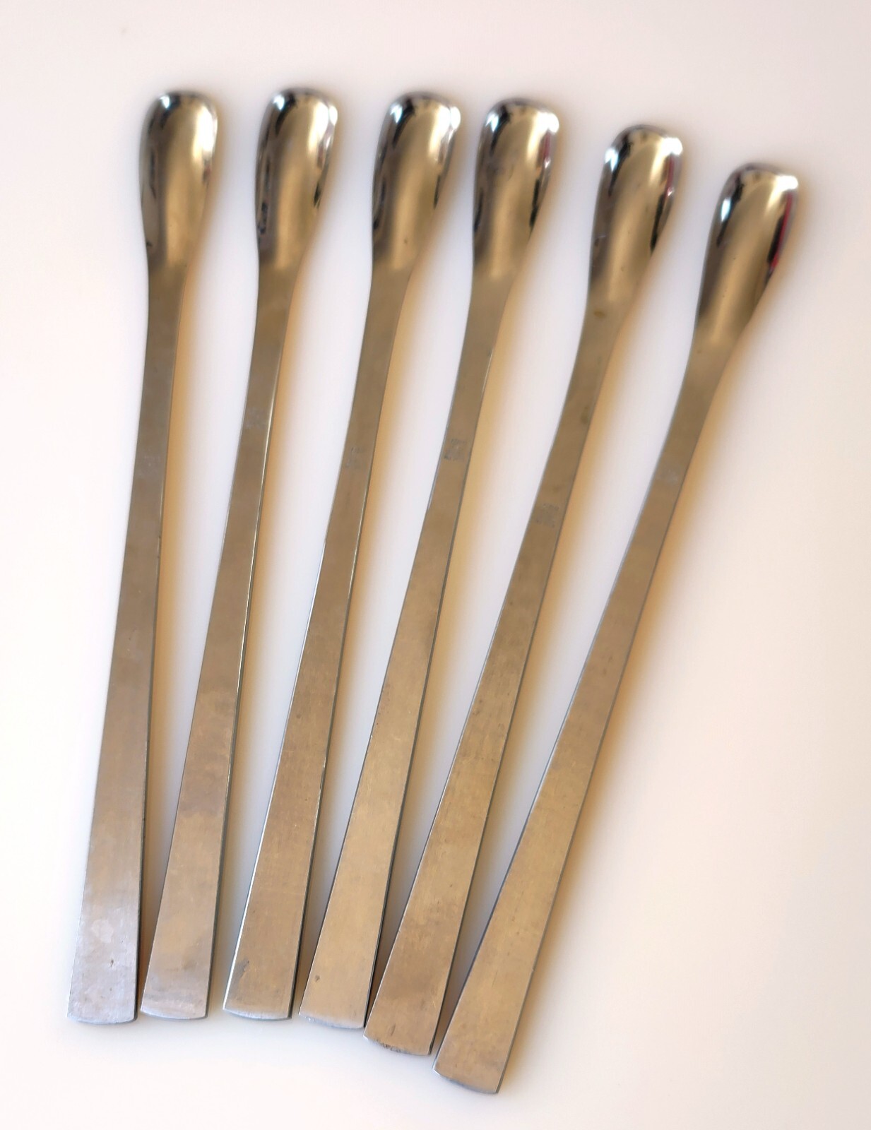 VINTAGE MODERN STAINLESS STILL ICE/TEASPOON - ITALY 60s