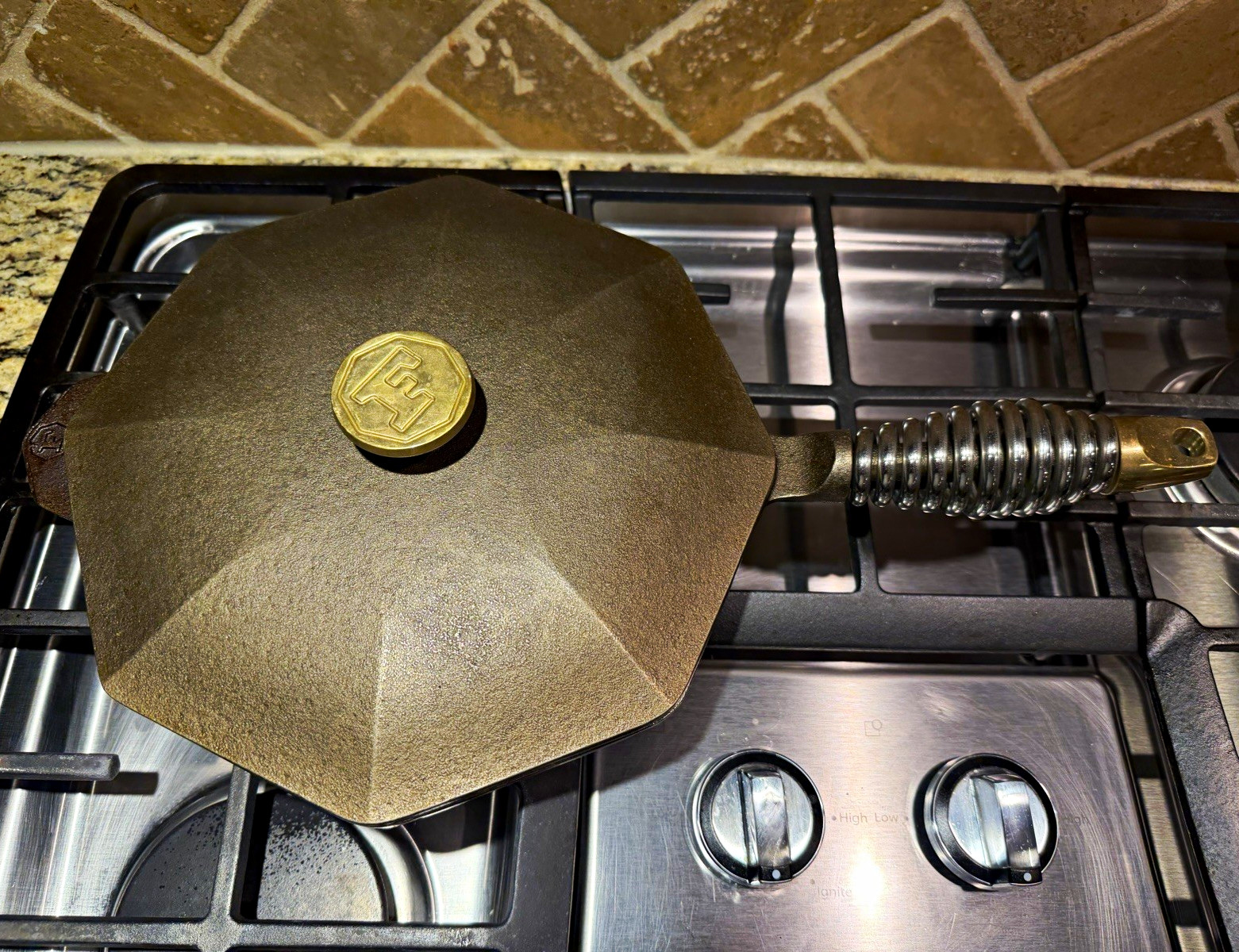 Finex 10 inch Cast Iron Skillet Frying Pan Made in USA with Lid