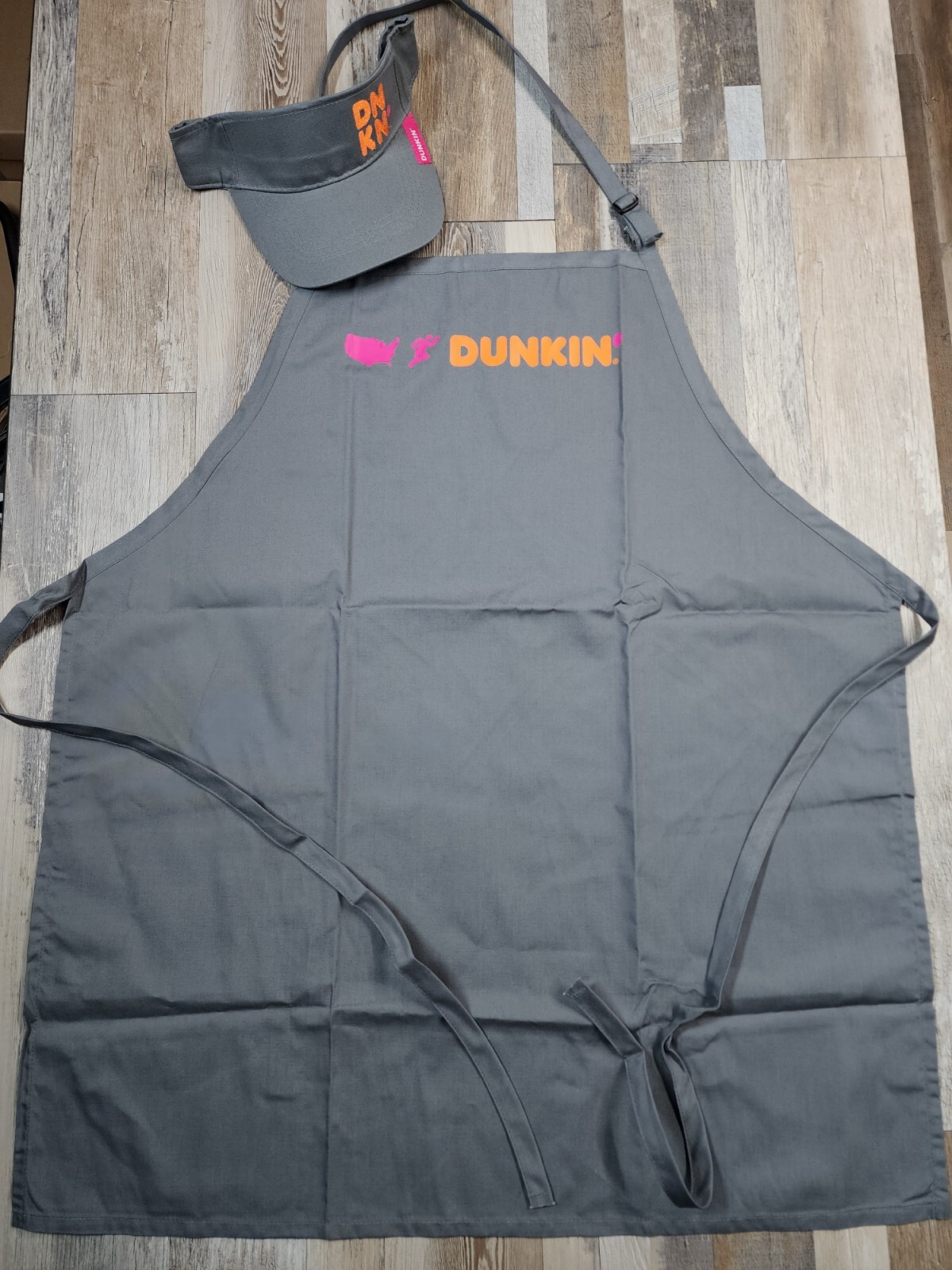 New Without Tags Set GRAY Dunkin Donuts Uniform Apron S/M +Adult Visor