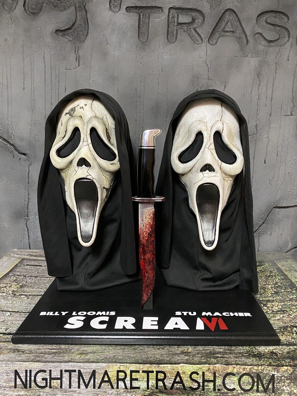 Scream 6 Ghost Face Billy Loomis & Stu Macher Mask Rehaul Display w Knife Horror
