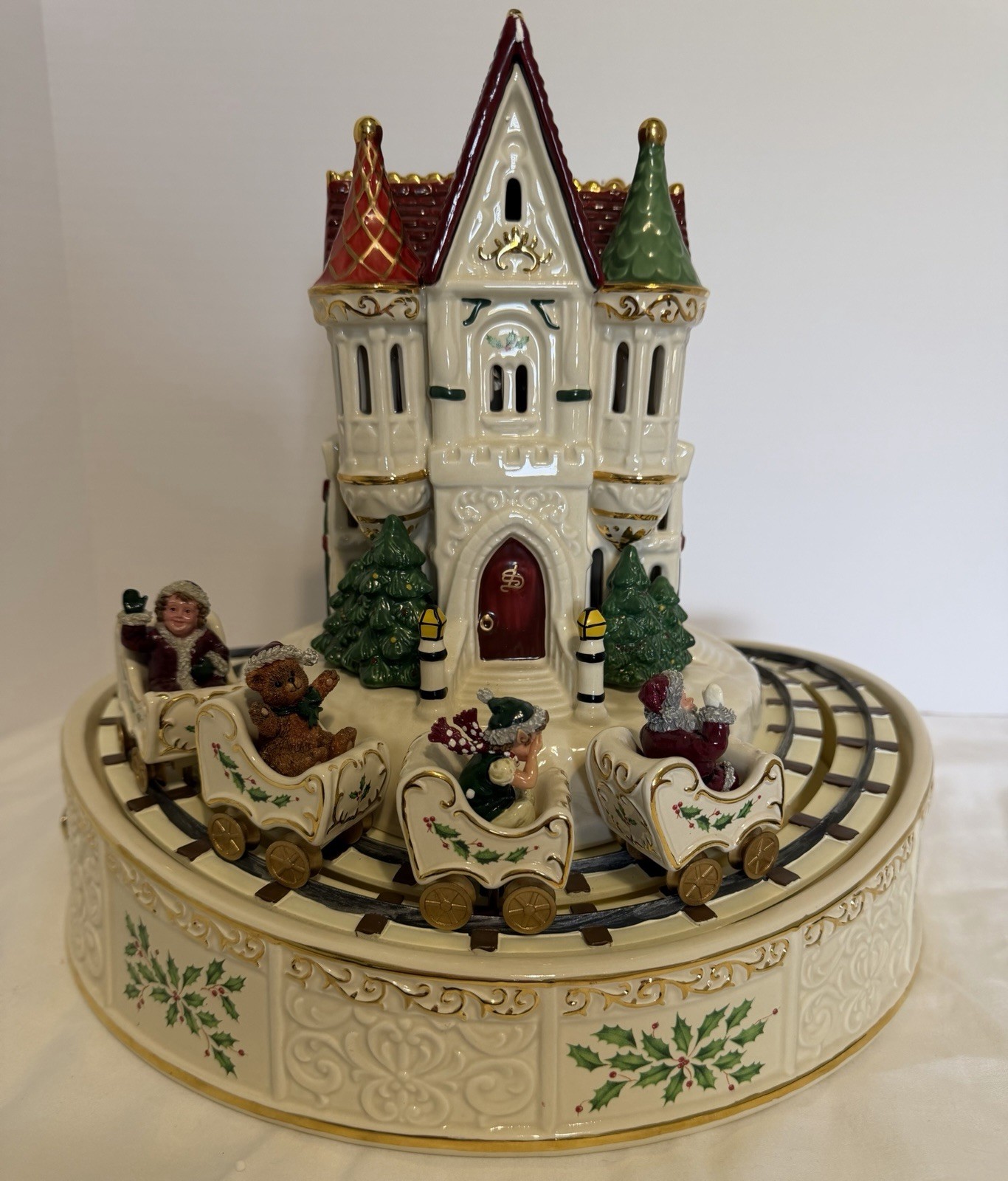 Lenox Holiday Musical Roller Coaster Christmas Music Box Castle Decor