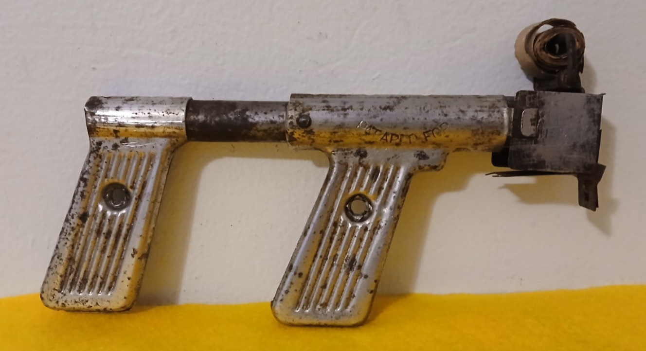 1933 Chicago World's Fair LMCO Double Action Automatic Paper-Gun Noisemaker