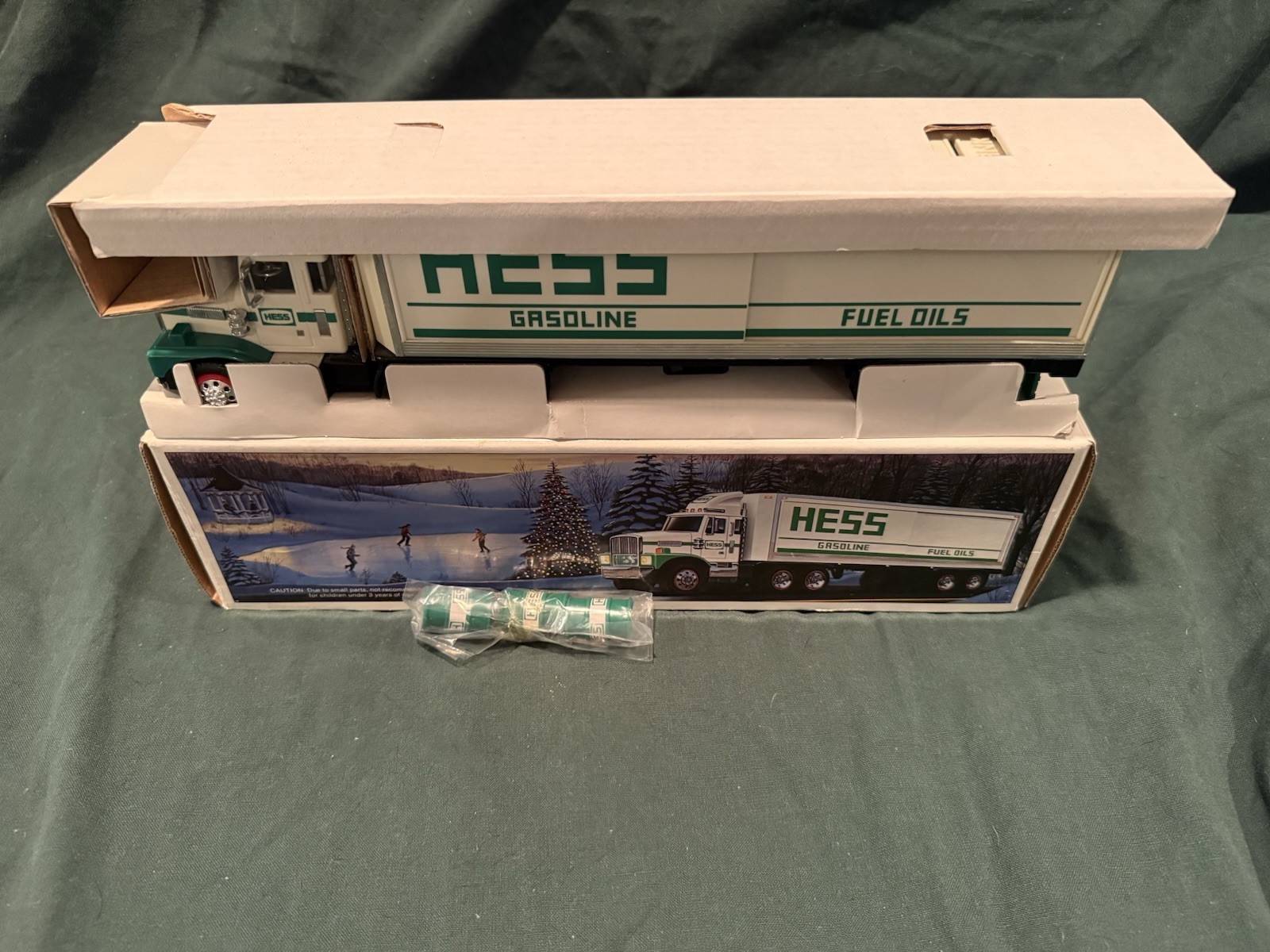 1987 Hess Barrel Truck Bank,NIB,This is The Very Rare China Version,Not HongKong