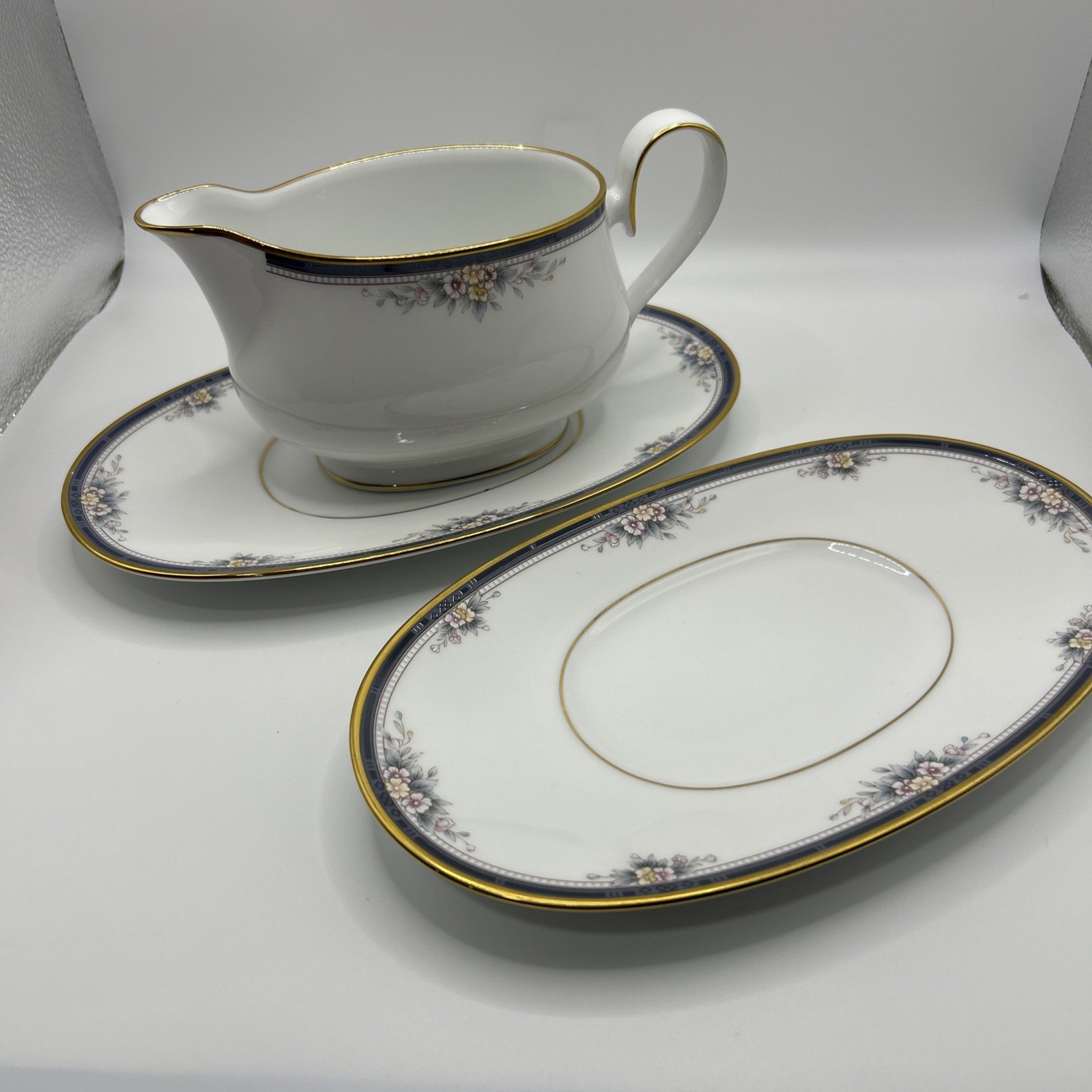 Noritake Vintage Gravy Dish Underplate Bone China & Butter Plate