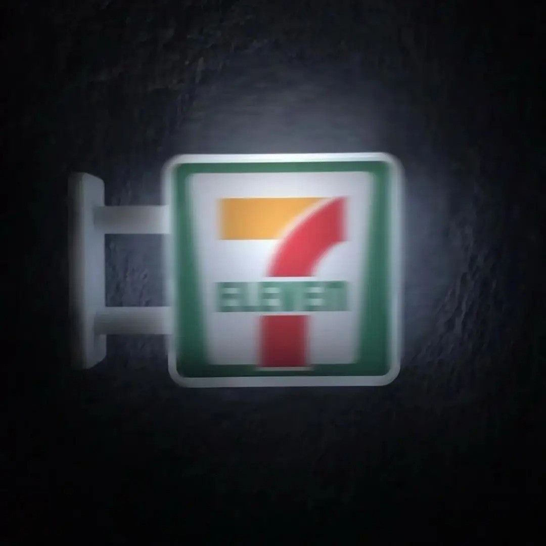 7-Eleven Miniature Light Sign Magnet Convenience Store Mini LED Sign New Japan** 7-Eleven Miniature Light Sign Magnet Convenience Store Mini LED Sign New Japan**