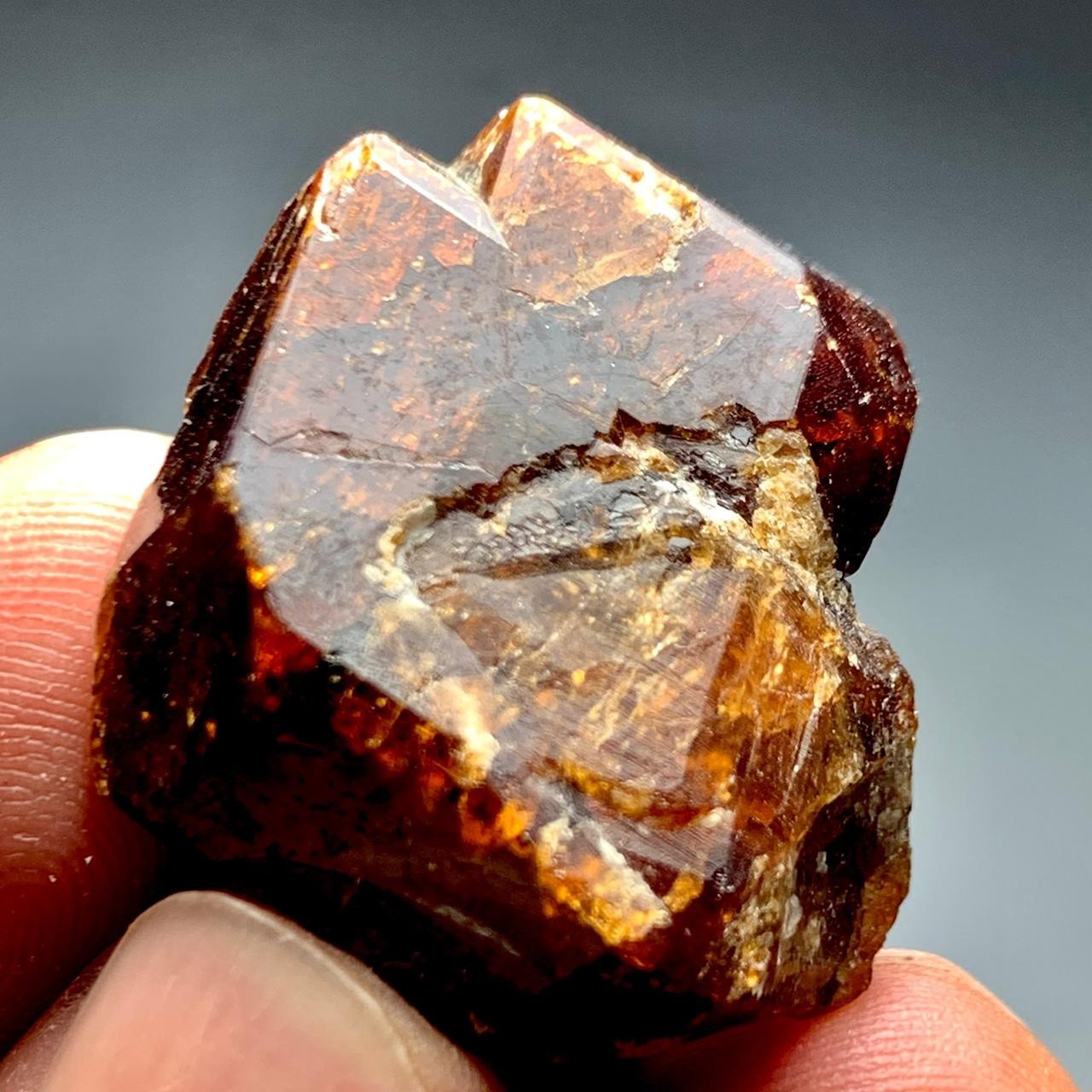 87 CT Terminated Natural Garnet Crystal Specimen From Afghanistan