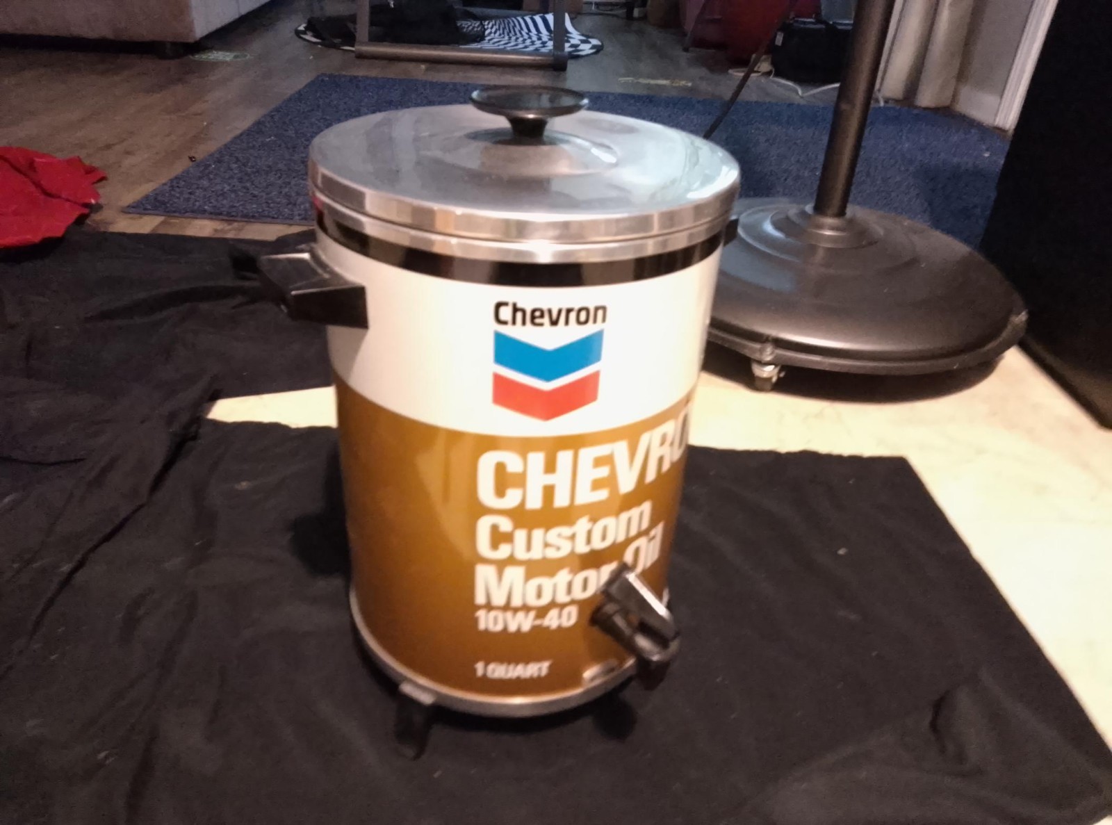 VINTAGE: 1970 Chevron Custom Motor Oil 30-Cup Automatic Coffee Maker by WestBend