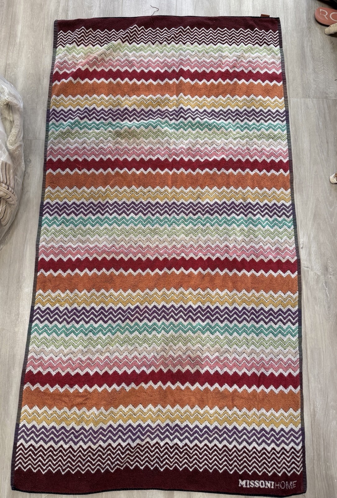 Missoni Home 100% Cotton Beach Towel Rufus Rainbow ZigZag Stripes Chevron EUC