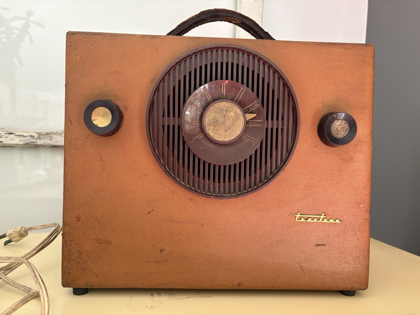 TrueTone 1954 Radio Model d-3465 Vintage Very Nice Condition Works AM Radio