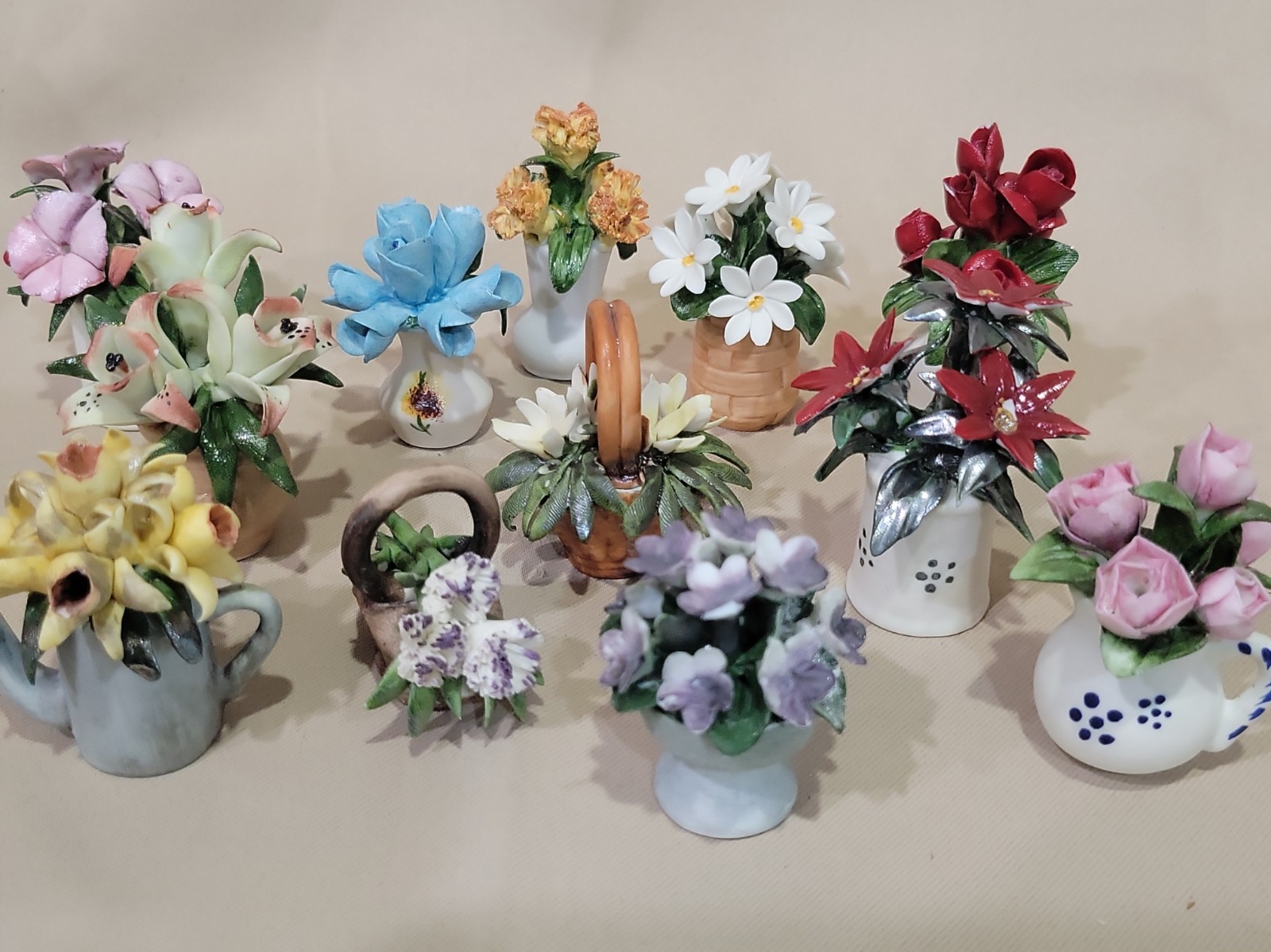The Franklin Mint Flower of the Year Porcelain Flowers Collection Set Of 12 