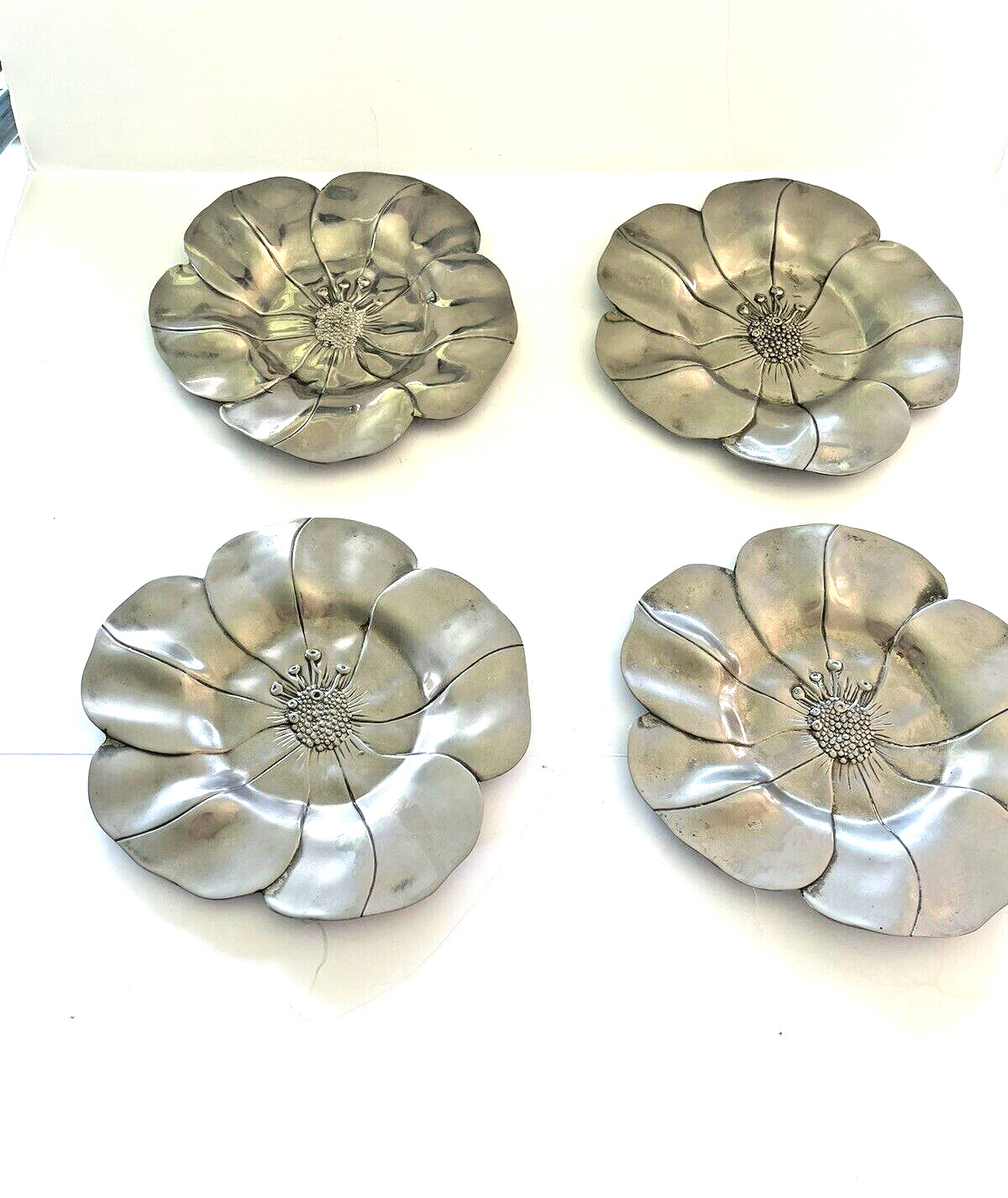 International Silver Poppy Flower Plates Set of 4 7 1/2 in  Vintage 1994