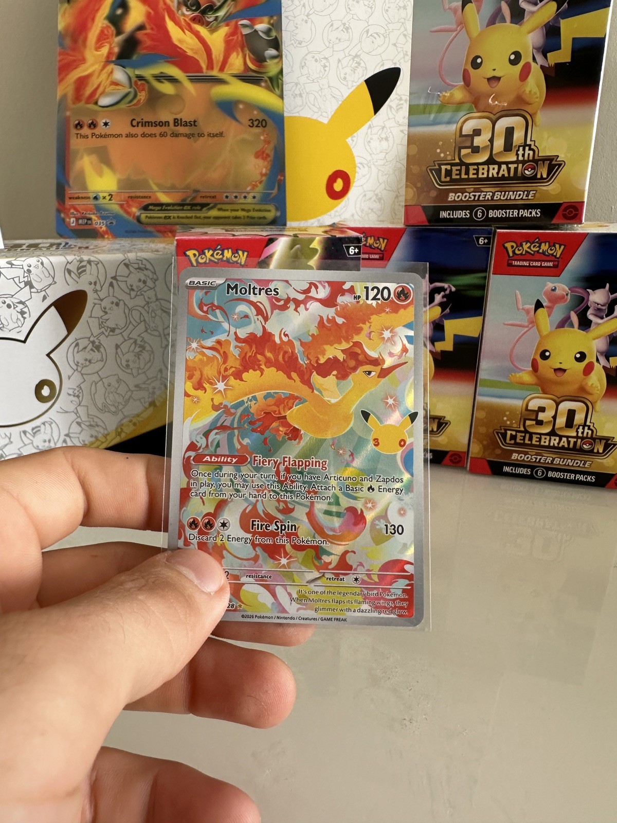 Moltres - 130/128 - 30th Celebration - Illustration Rare - Pokémon TCG
