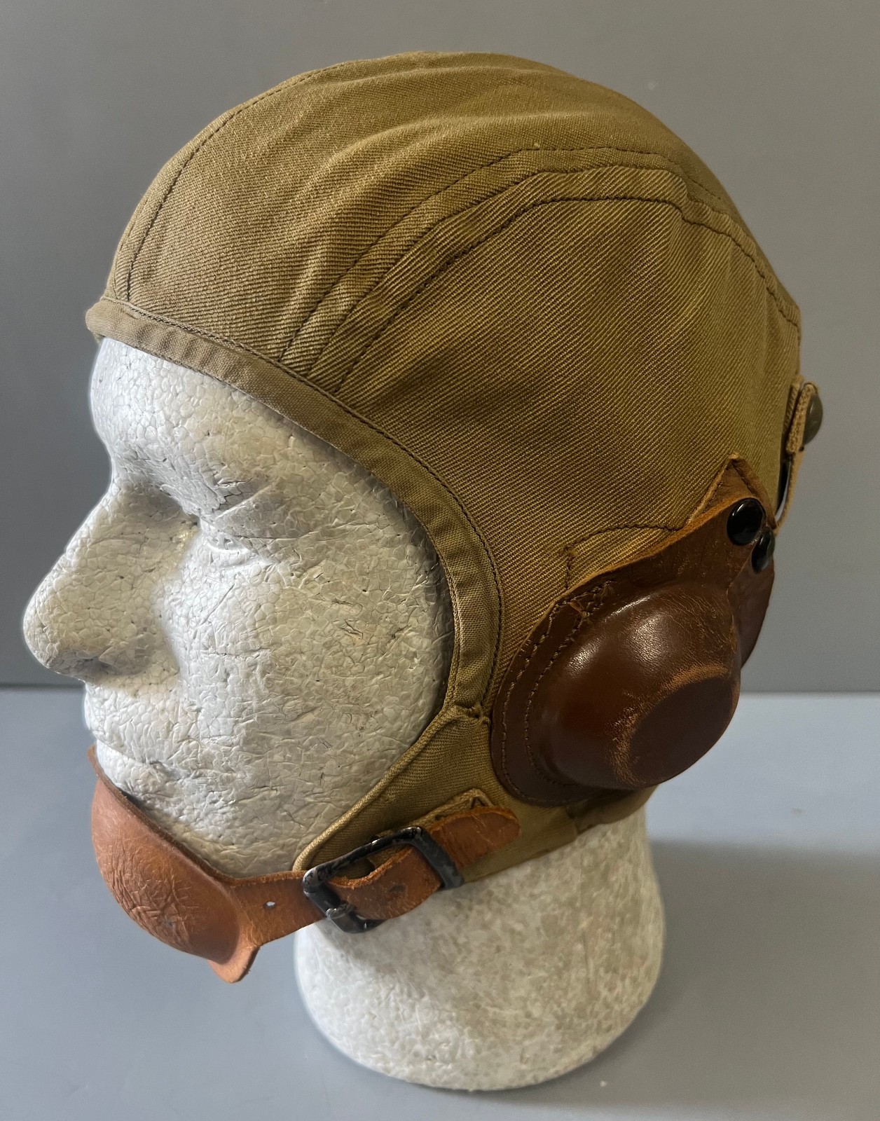 ARMY AIR CORPS TYPE A-8 FLYING HELMET W/EAR CUPS-LARGE