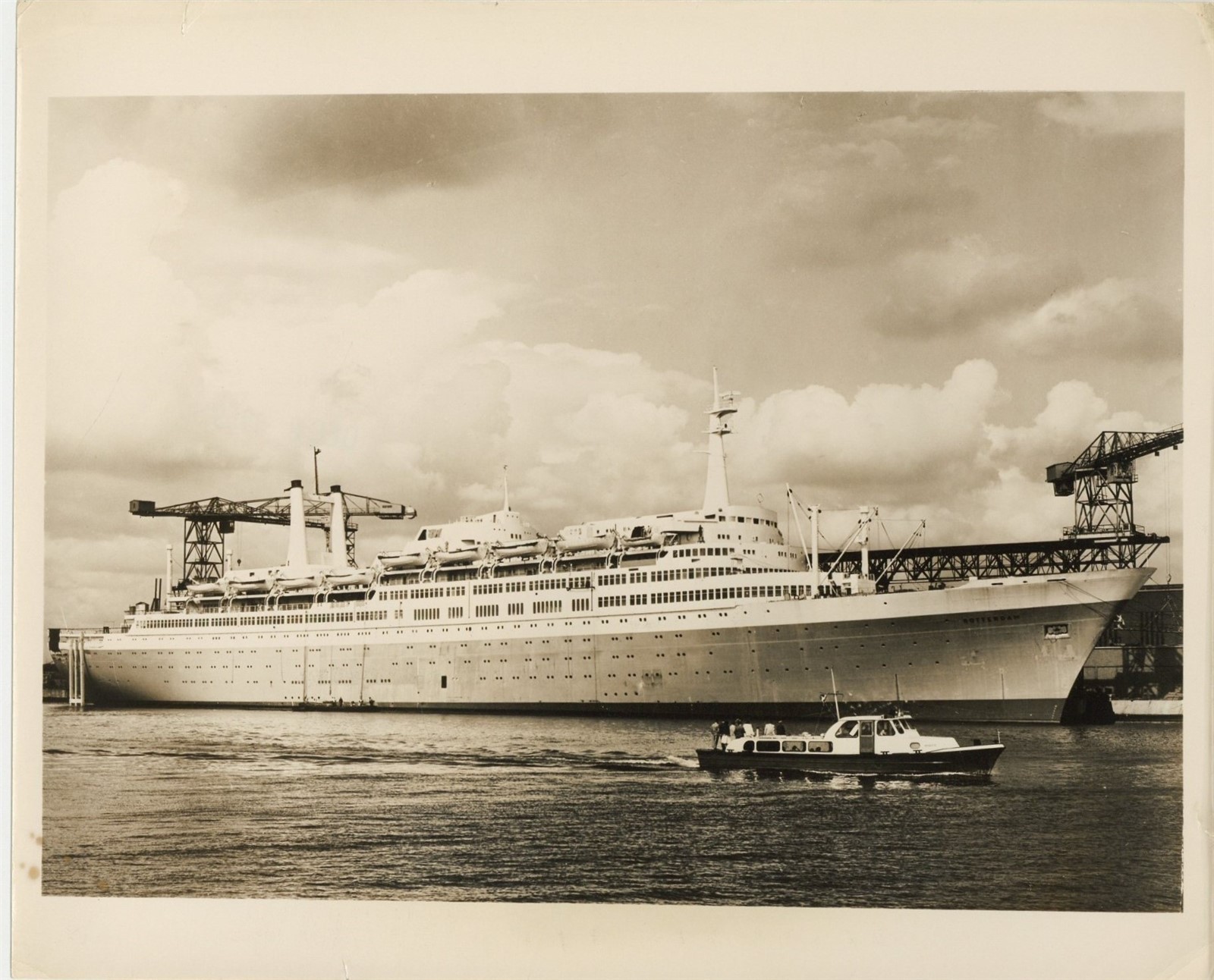 Holland American Line 1959 SS Rotterdam V Grand Dame Ship Photo w/Snipe J14772