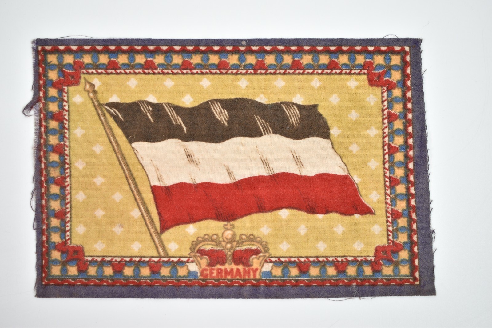 Vintage Circa 1910\'s Germany Crown Flag: Tobacco Felt Flannel Cigar Premium