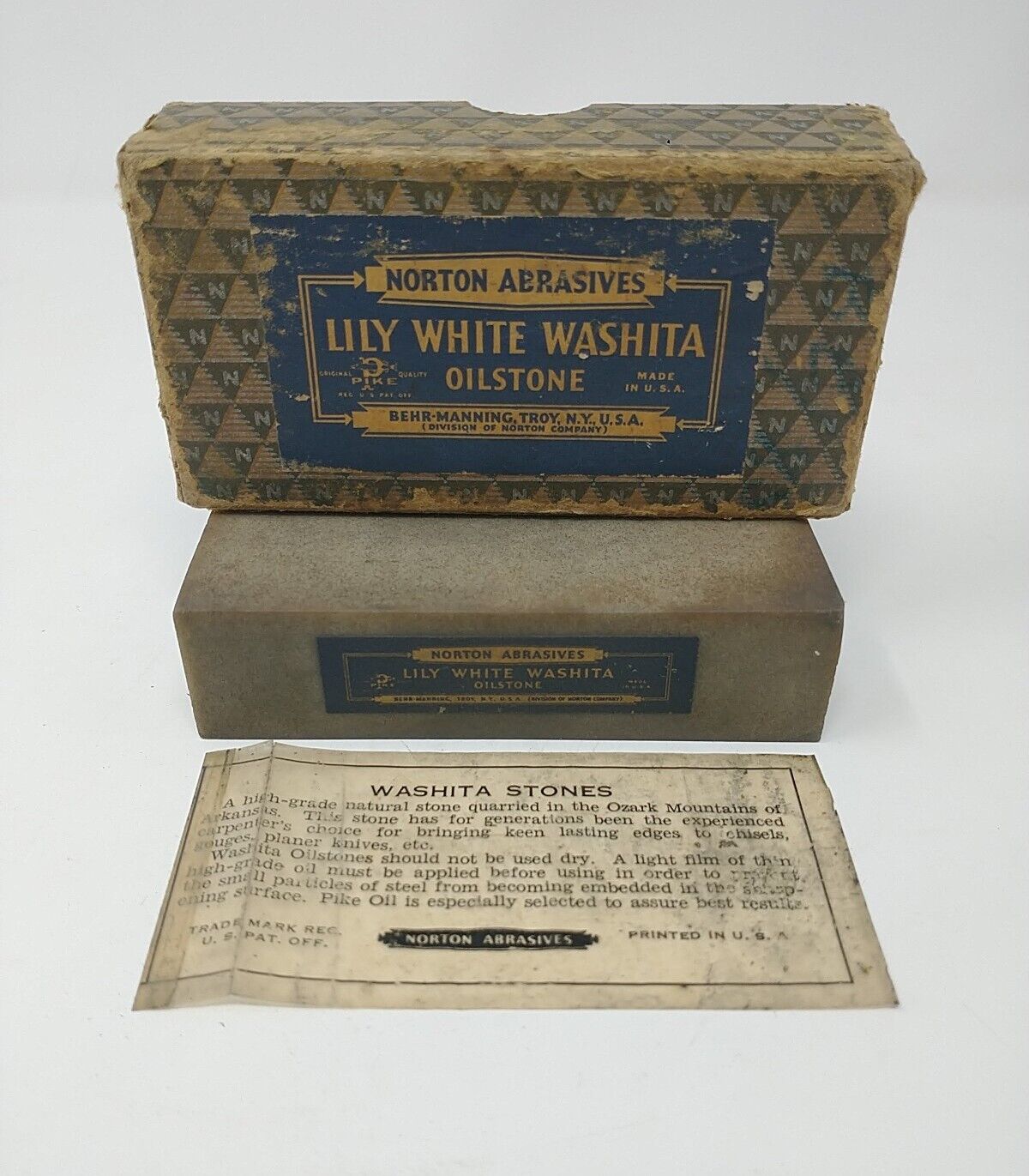Norton Pike Lily White Washita Oilstone LB 4 Label in Box w/ Info Sheet 3.75x2x1