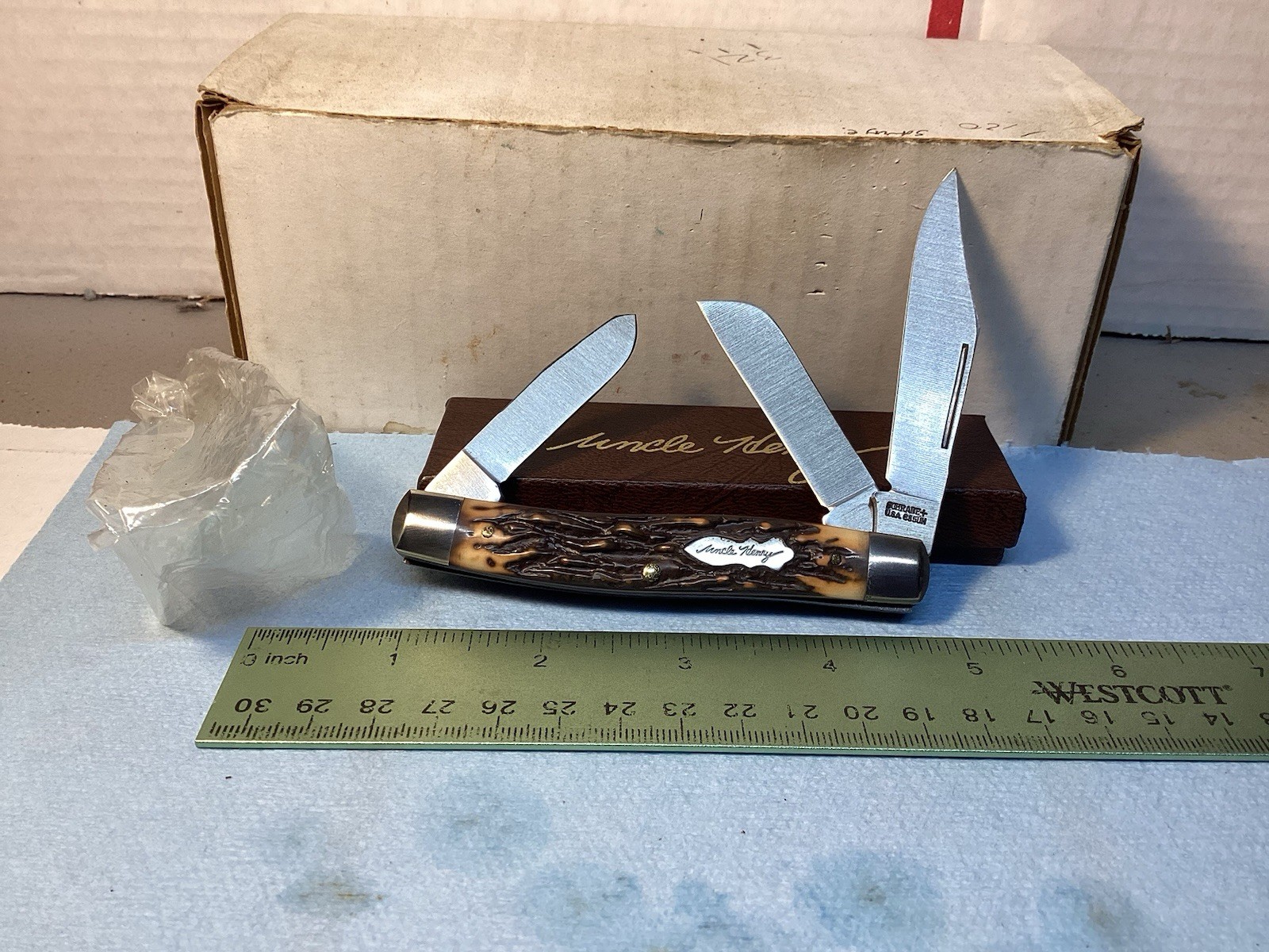 Vintage Schrade USA Uncle Henry 885UH King Ranch Stockman Knife. NOS IN BOX