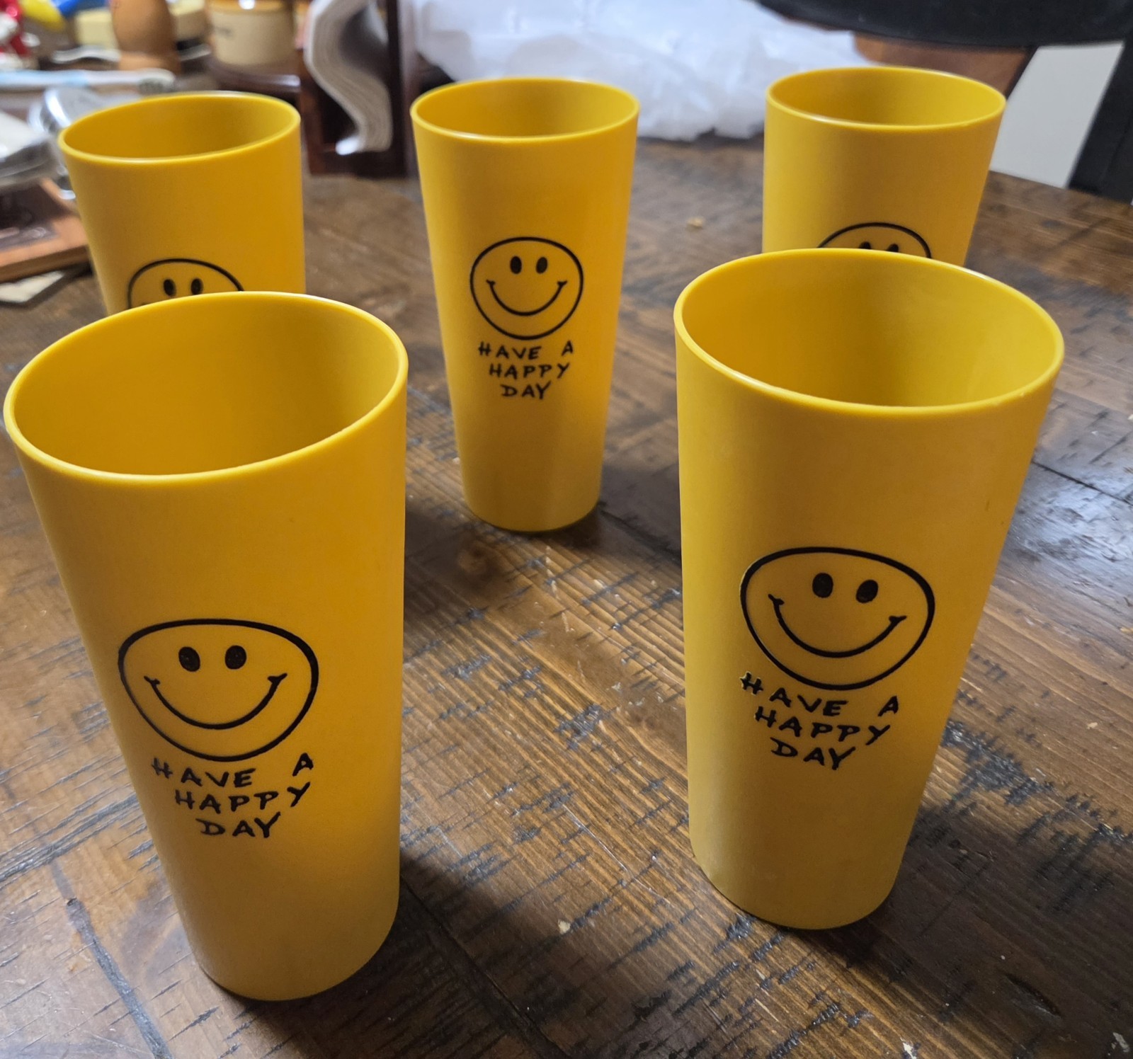 Retro Yellow Plastic Tumblers 