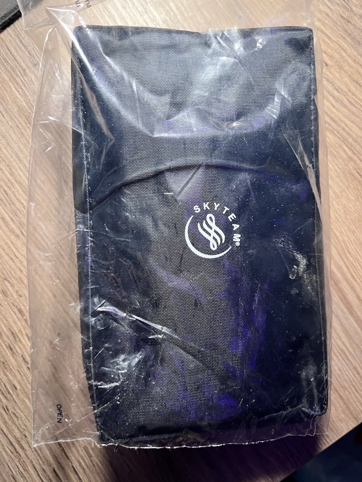 Skyteam Amenity Bag / Toiletry Kit Airline Premium Give Away New Sealed