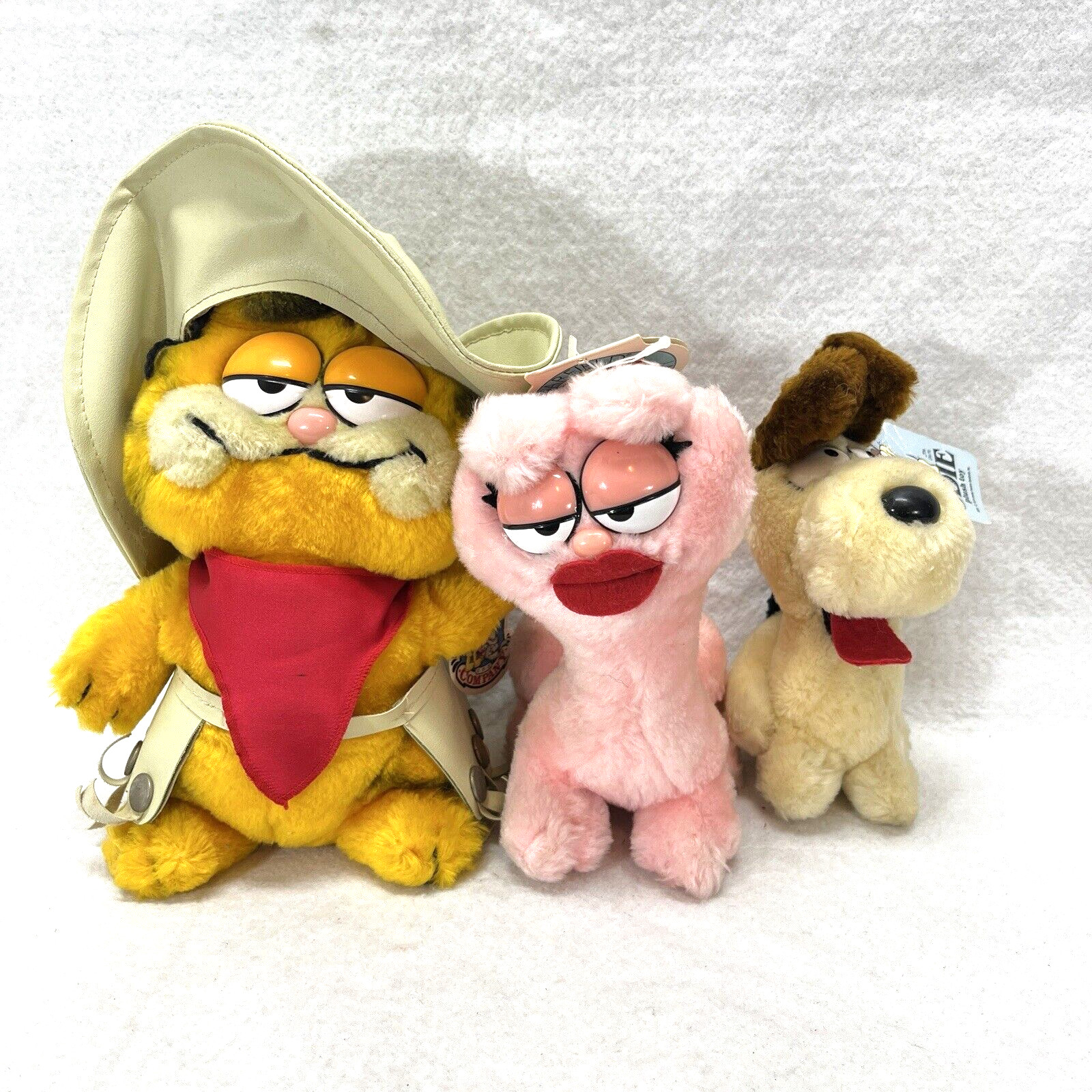 Vintage 1980's Dakin Garfield 